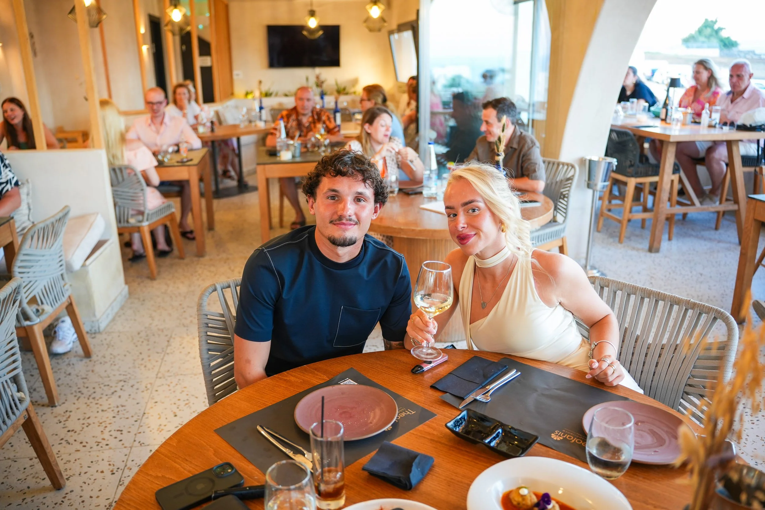 theofanis greek night 18-7-63.jpg