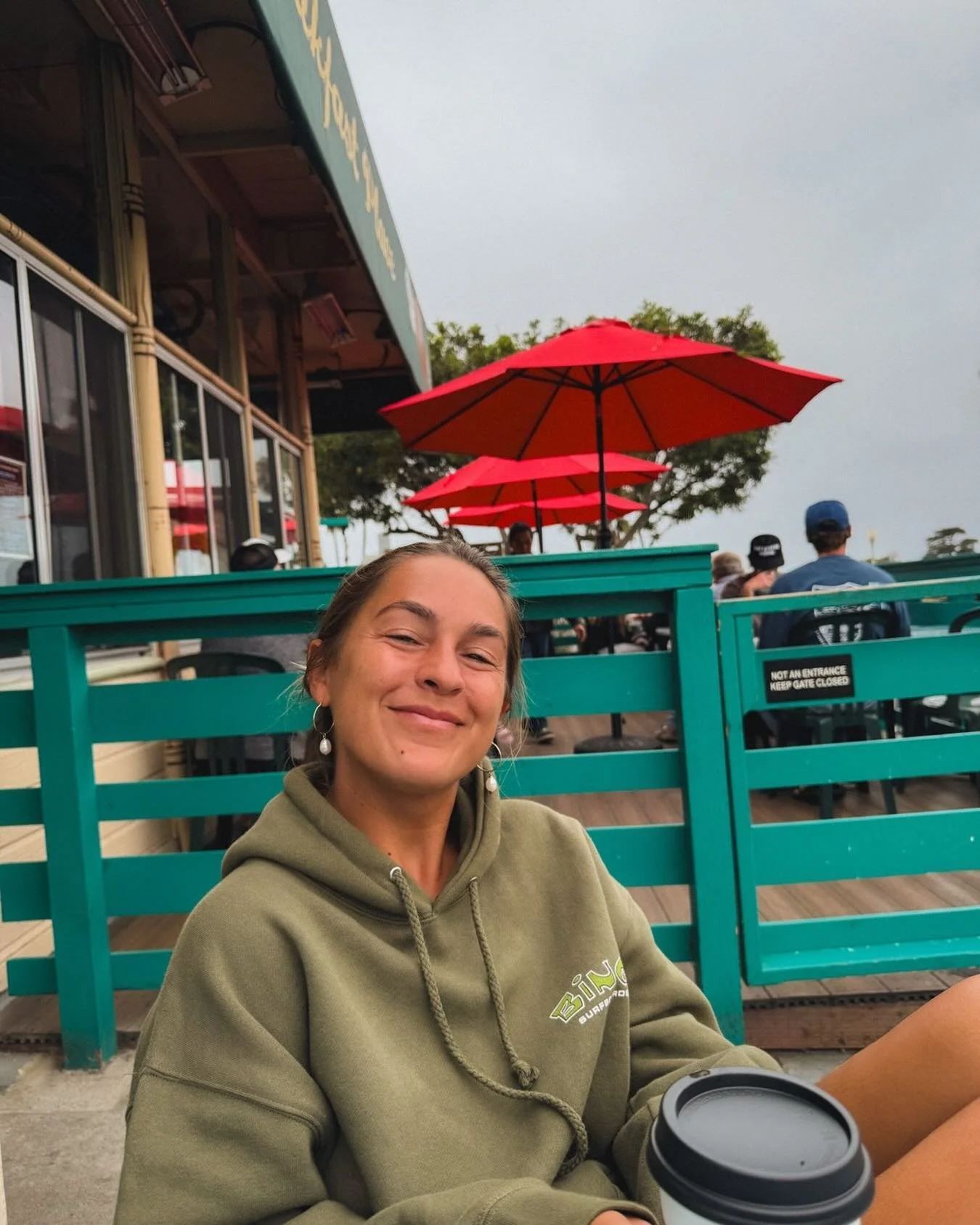 I&rsquo;m so ferociously in love with life. 
 
&amp; i don&rsquo;t just mean the moments where it&rsquo;s all &ldquo;going my way&rdquo; or I&rsquo;m chasing sunsets. 
Although, I really love those. 

I mean all of it. 

While I don&rsquo;t love it w