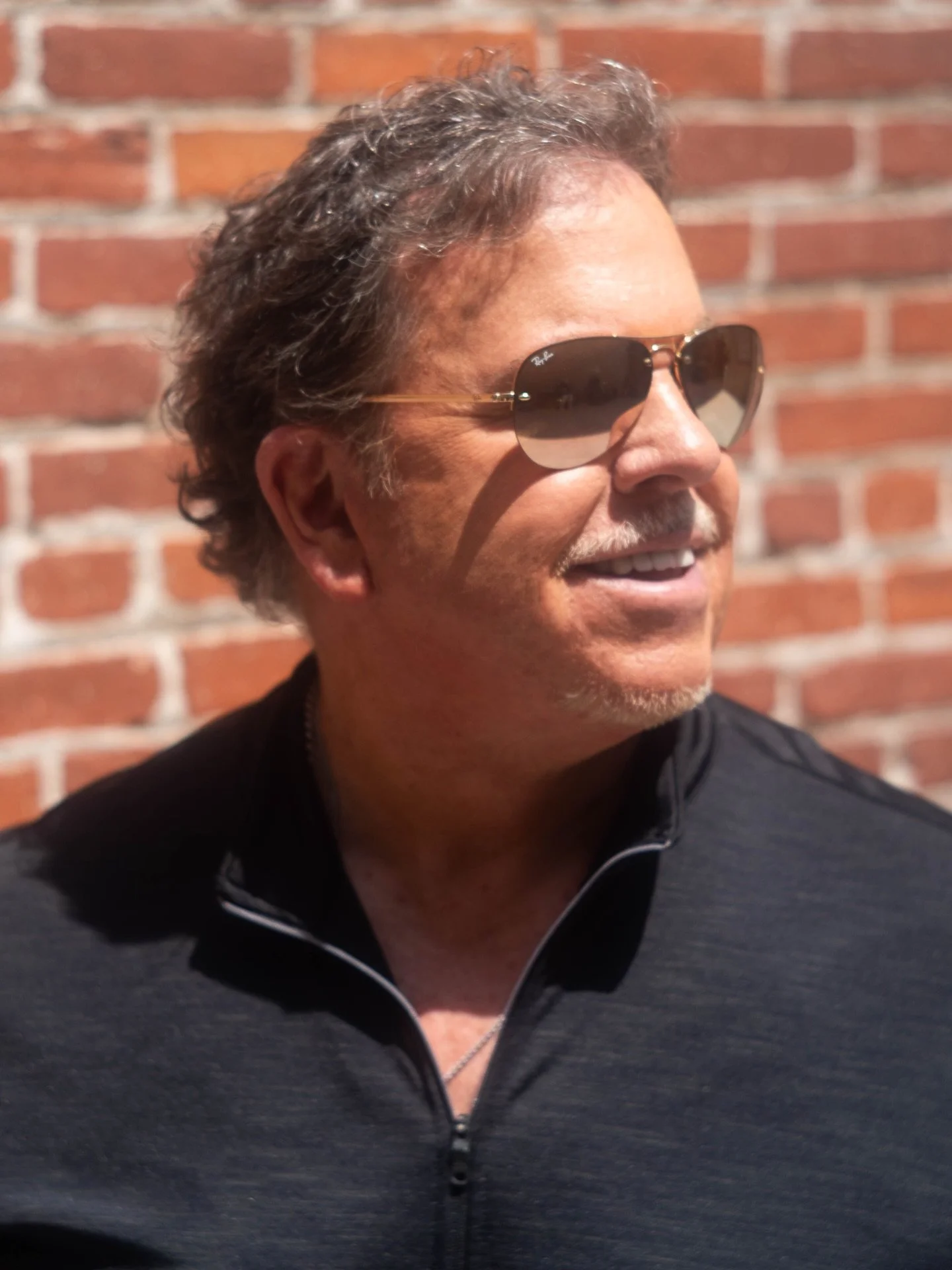 Golden sunshine, a grateful heart, and a weekend that felt nothing short of serendipity&hellip; ✨ mornings like this remind me how much beauty there is in simply showing up and believing in what&rsquo;s ahead. Wishing you all a bright, inspired start