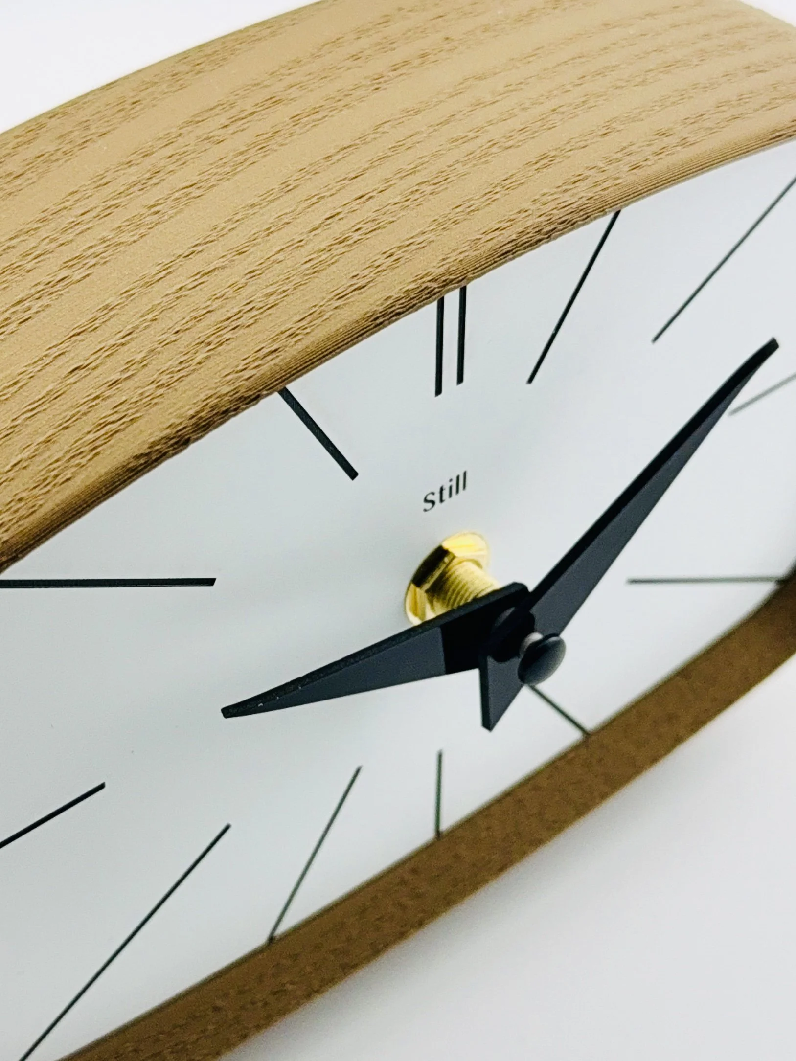 mid-century-desk-clock-walnut-white-detail.jpg