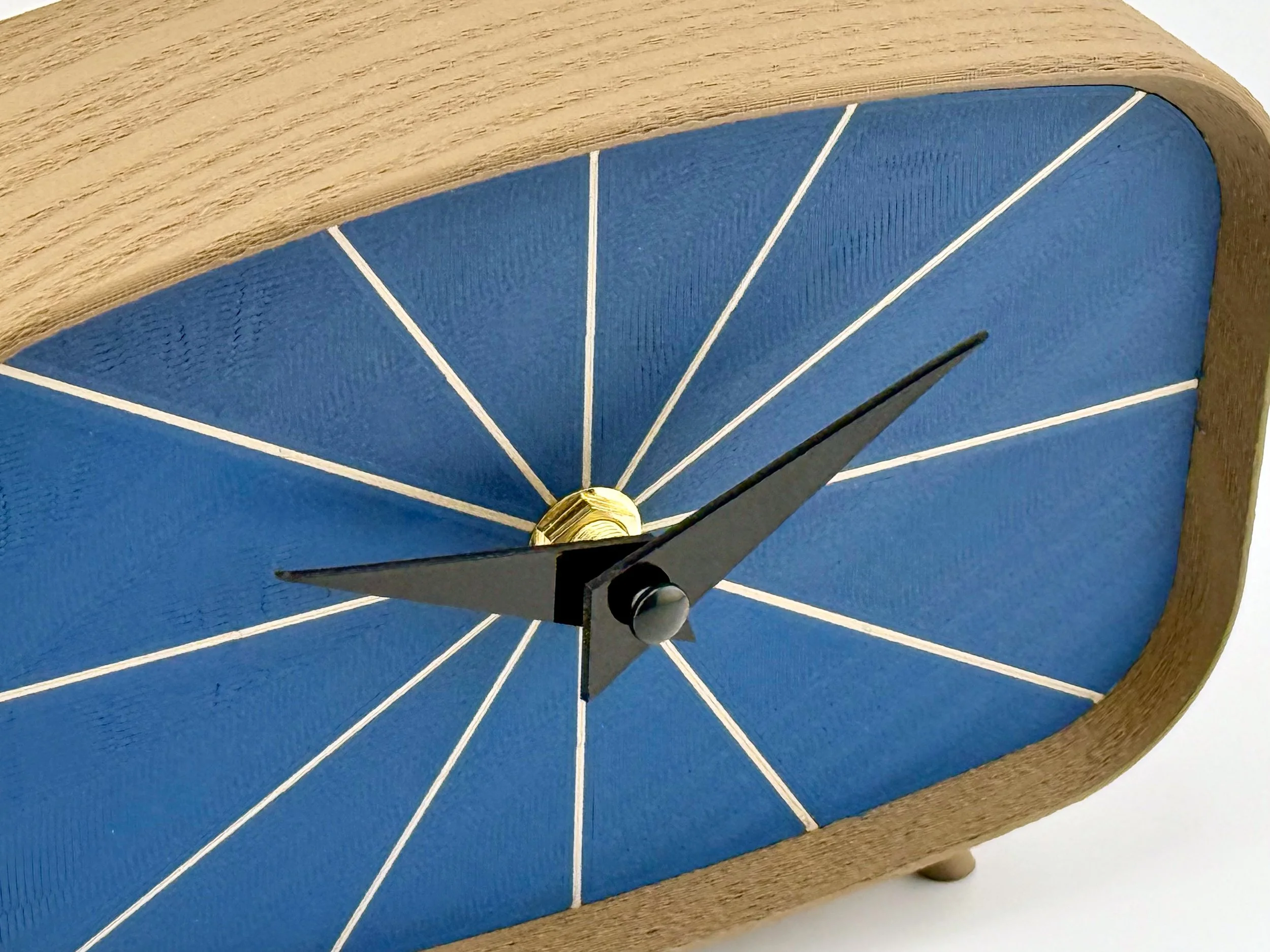 mid-century-desk-clock-walnut-blue-detail.jpg