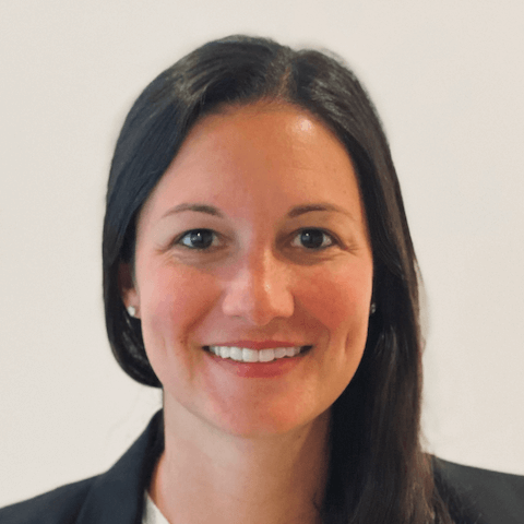 Danielle Eller headshot