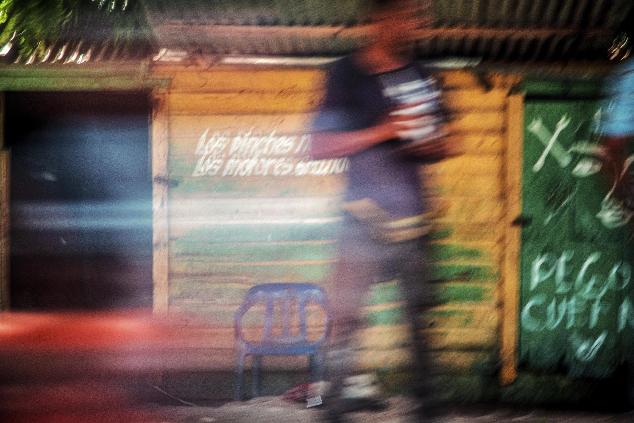 048 sola a sangre.jpg