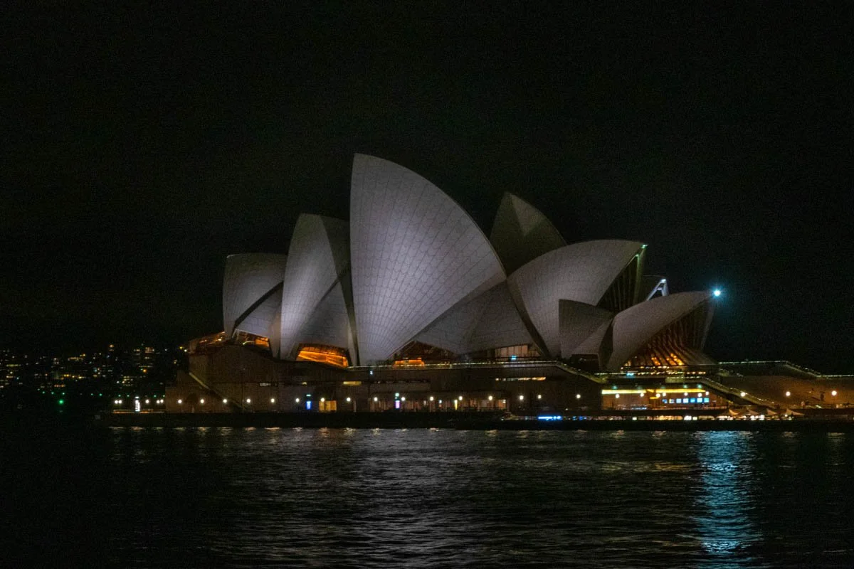 SIDNEY OPERA AT NIGHT.jpg