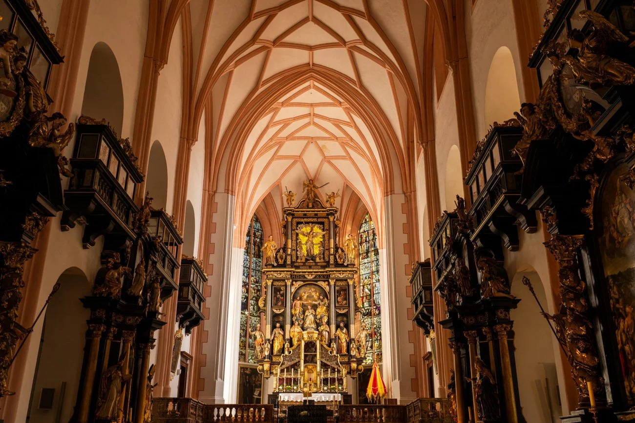 AMA MAGNA 2024 - BUDAPEST - ESLOVAQUIA - AUSTRIA - ALEMANIA - REPUBLICA CHECA - MADRID - ALTA-178.jpg