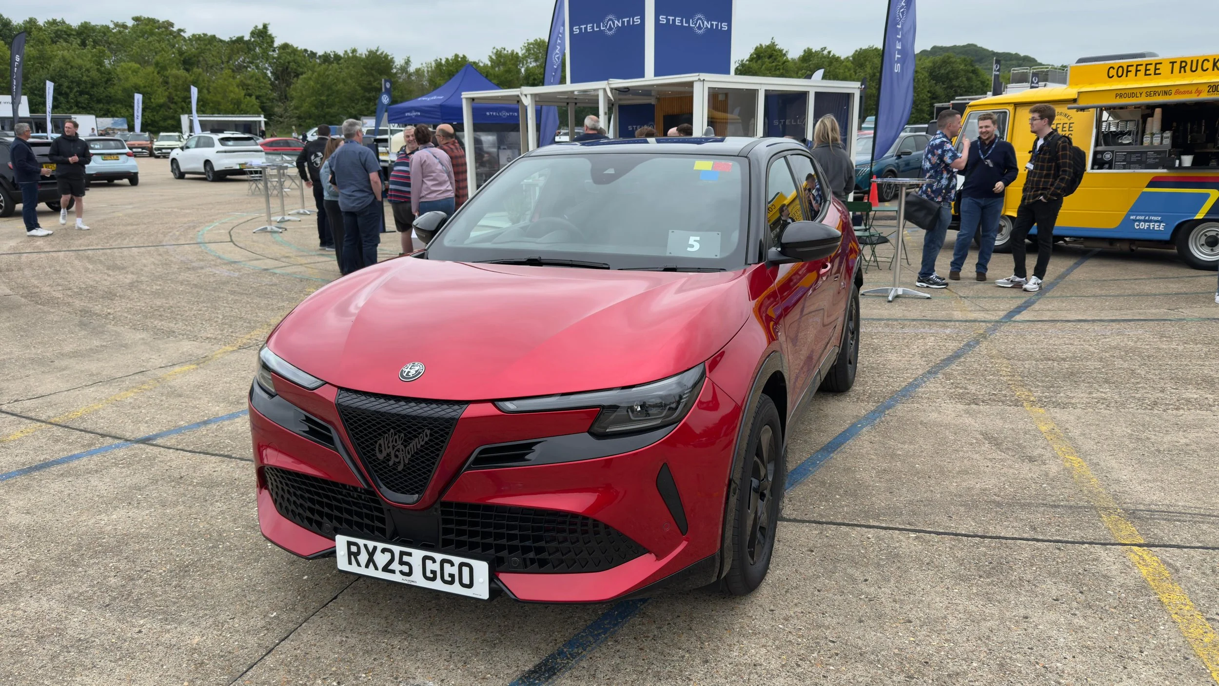 The Alfa Romeo Junior Ibrida Made Me Feel Rich For About 30 Seconds