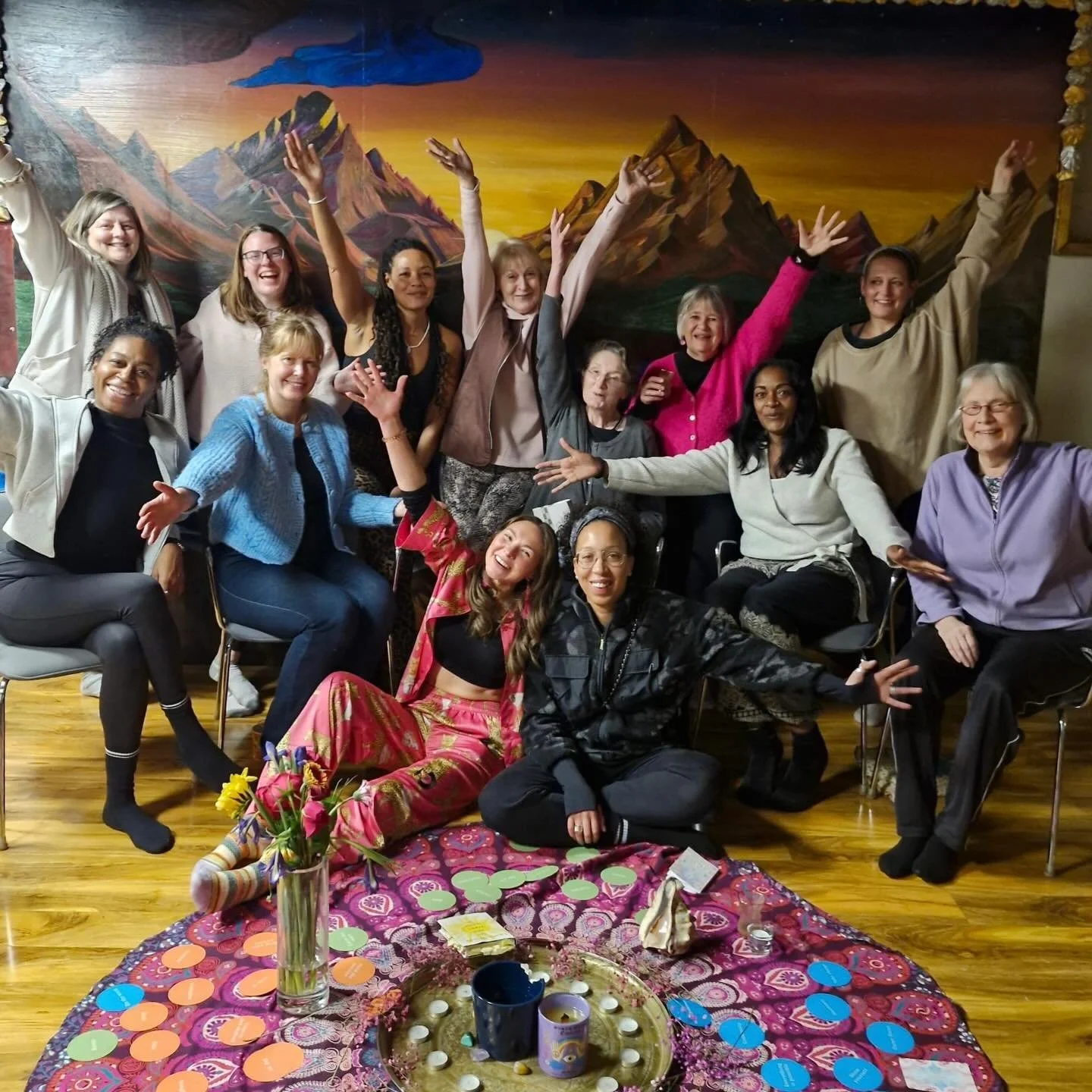 Arms wide. Hearts open. Circle complete.✨

Yesterday&rsquo;s Circle Retreat Day was limited to just 12 women, allowing for an intimate, safe and nourishing space to unfold.

We moved, breathed, listened and rested &mdash; guided through yoga, meditat