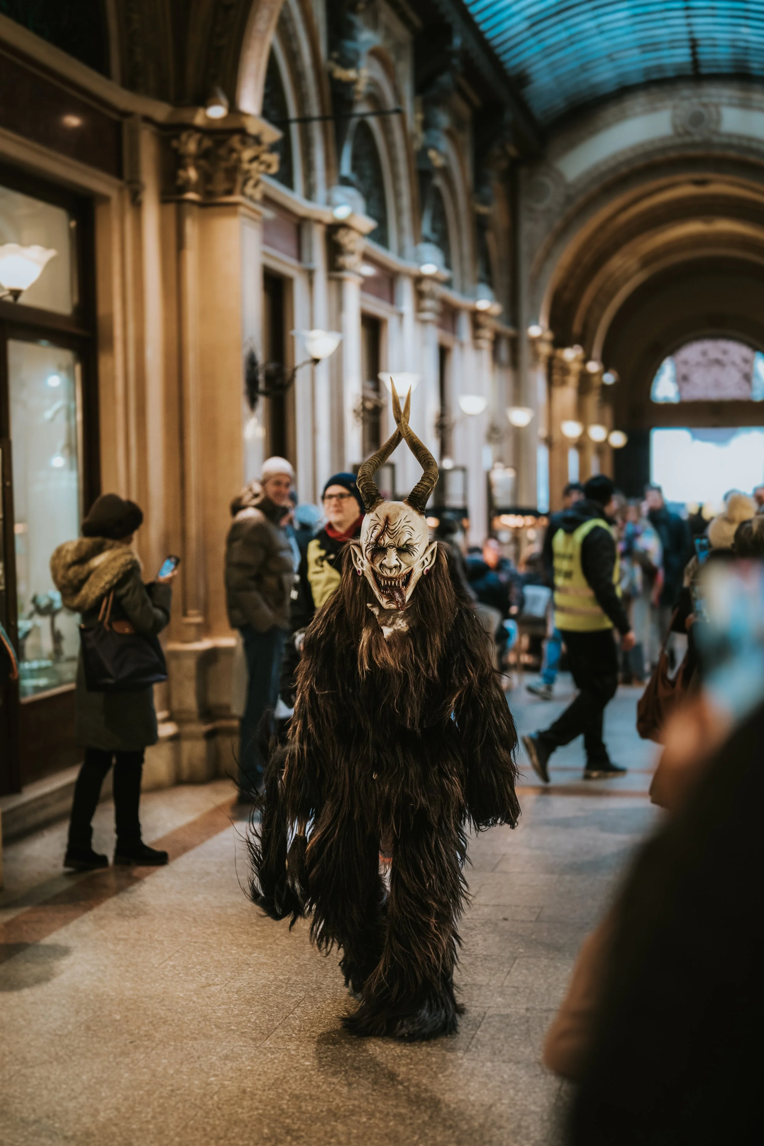 Perchtenlauf durch Wien