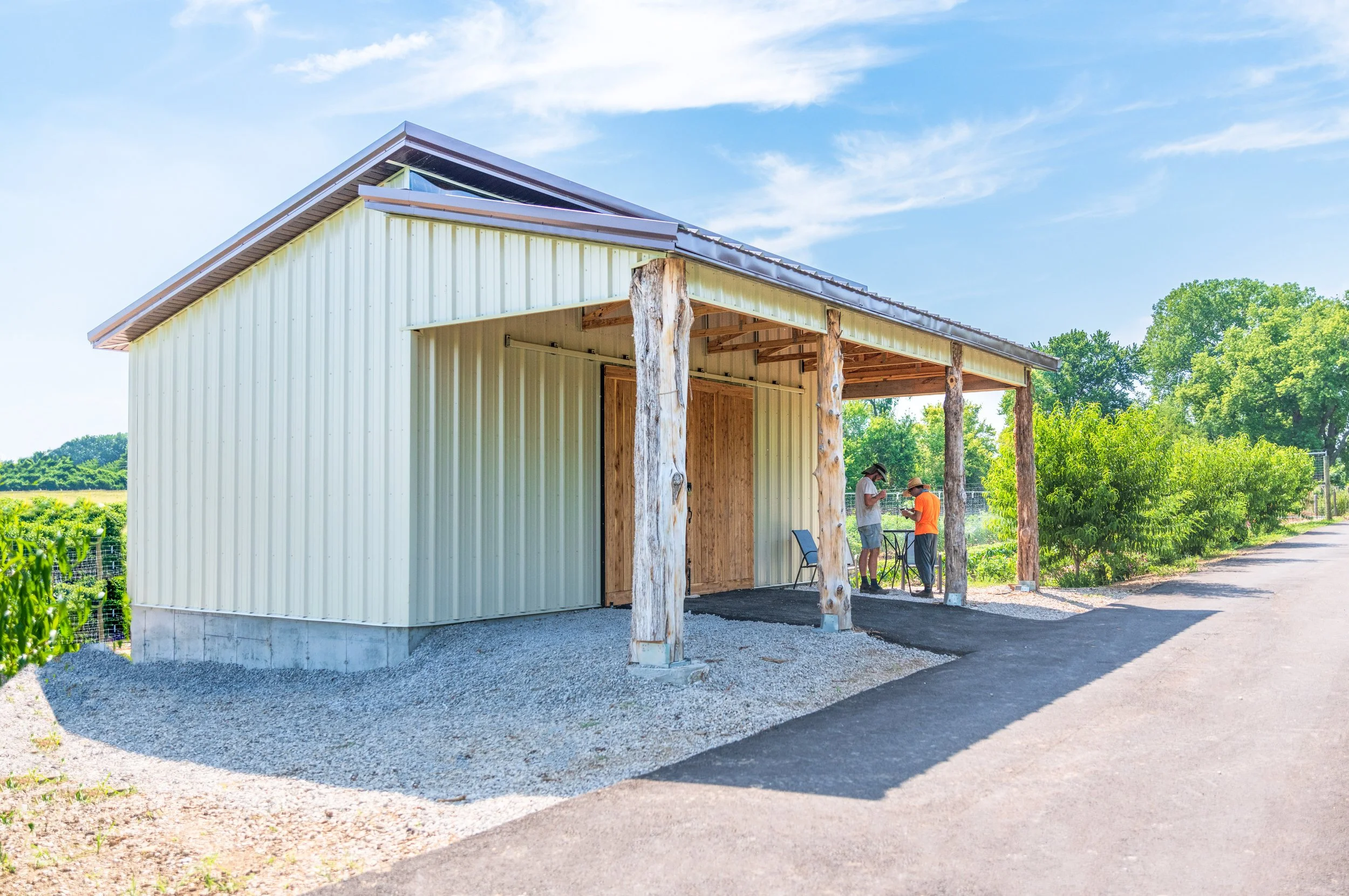 CONFLUENCE-FARMS-Shed-North.jpg