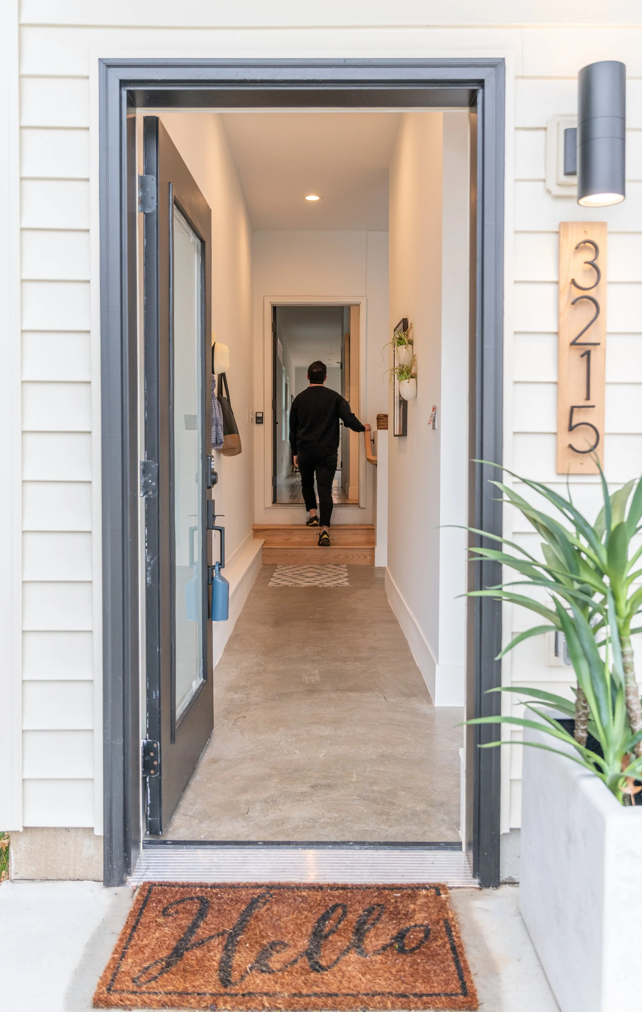 3219 Jasper Park_-14.jpg