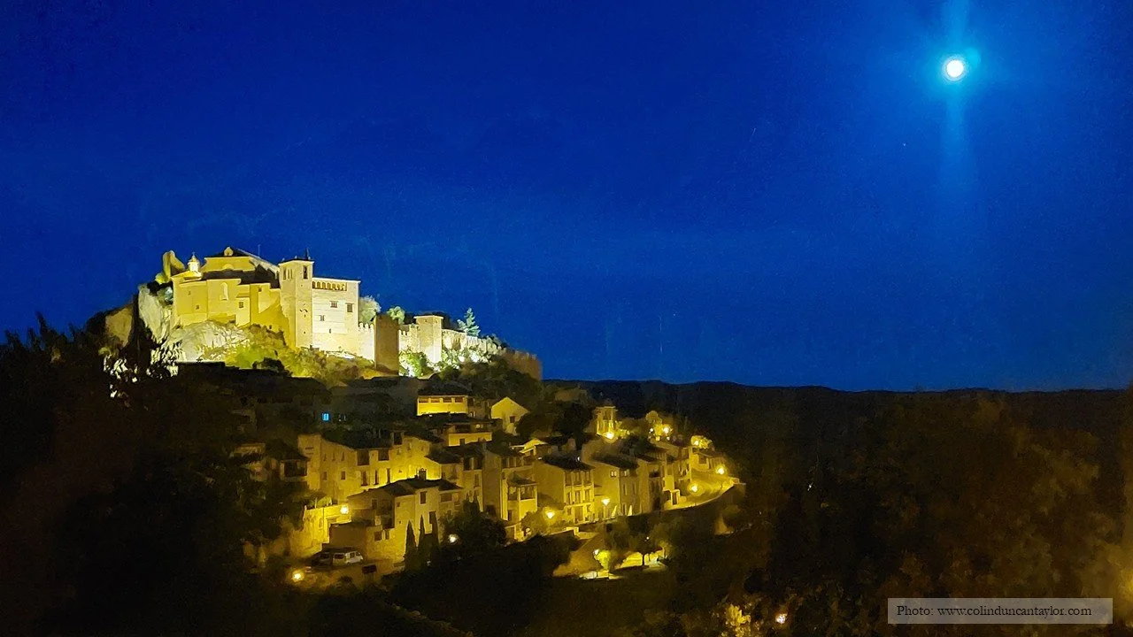 Alquézar at night: the fortress/church glows on its mount, while the medieval town slumbers at its feet.