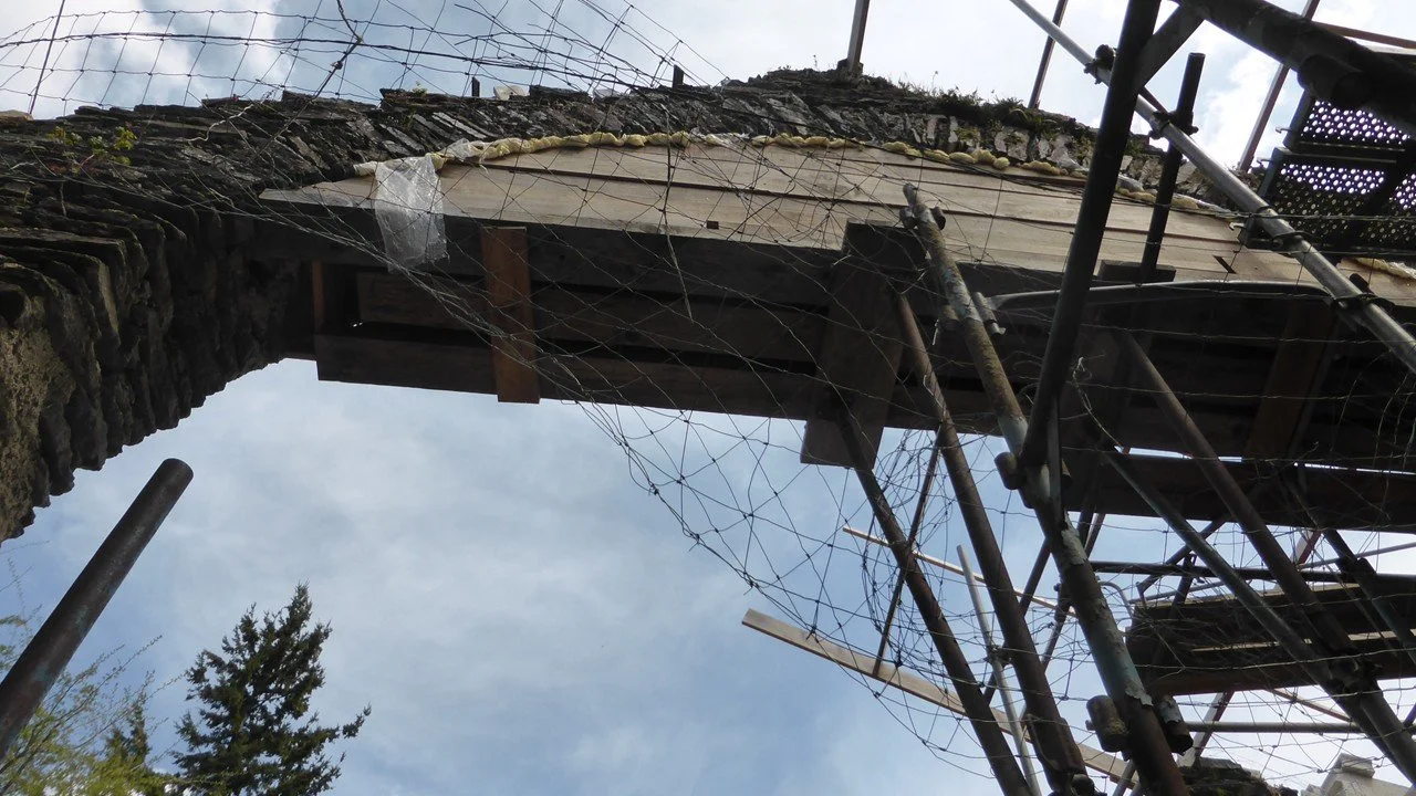 FIRED UP ABOUT ICE: RESTORING AN ICEHOUSE AT PRADELLES-CABARDÈS / Thank you, Daniel and Marie-Christine Bertherat, for sharing your enthusiasm for ice houses and showing me your unusual restoration project. A century ago, ‘les glacières inépuisables 