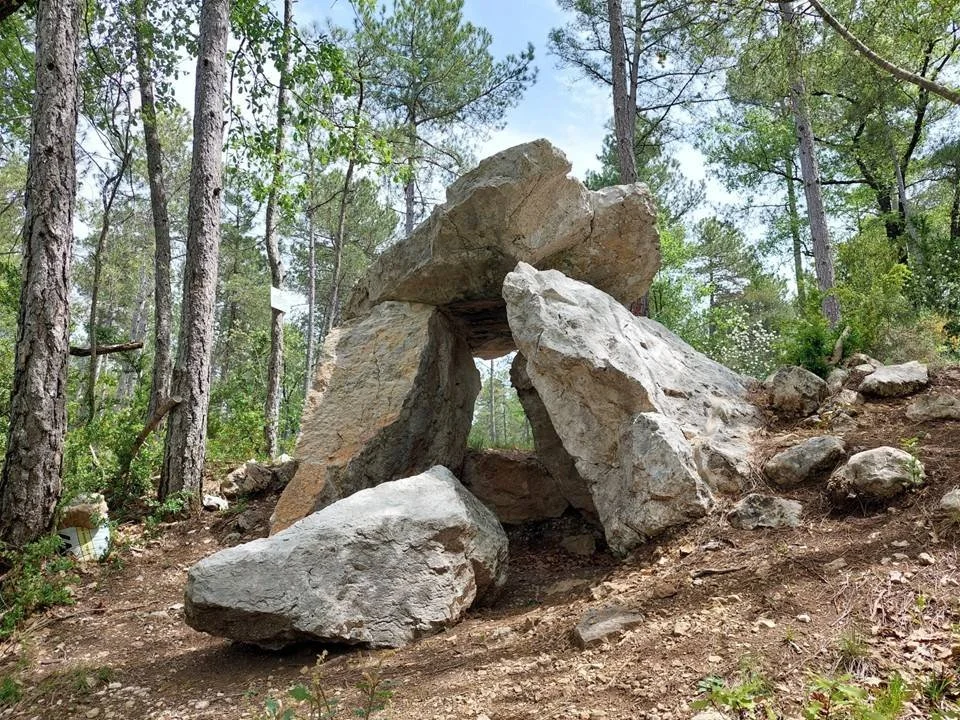 Dolmen de l'Oliva, Organyà, Spain