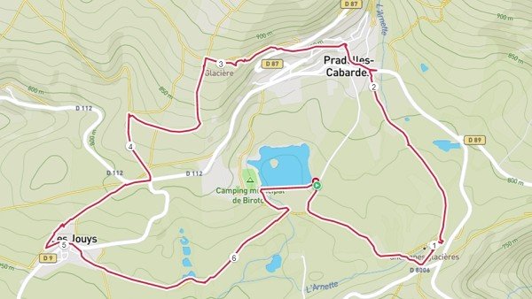 Map of Le Sentier des Glacières (The Icehouse Trail), a 9 kilometres hiking route.