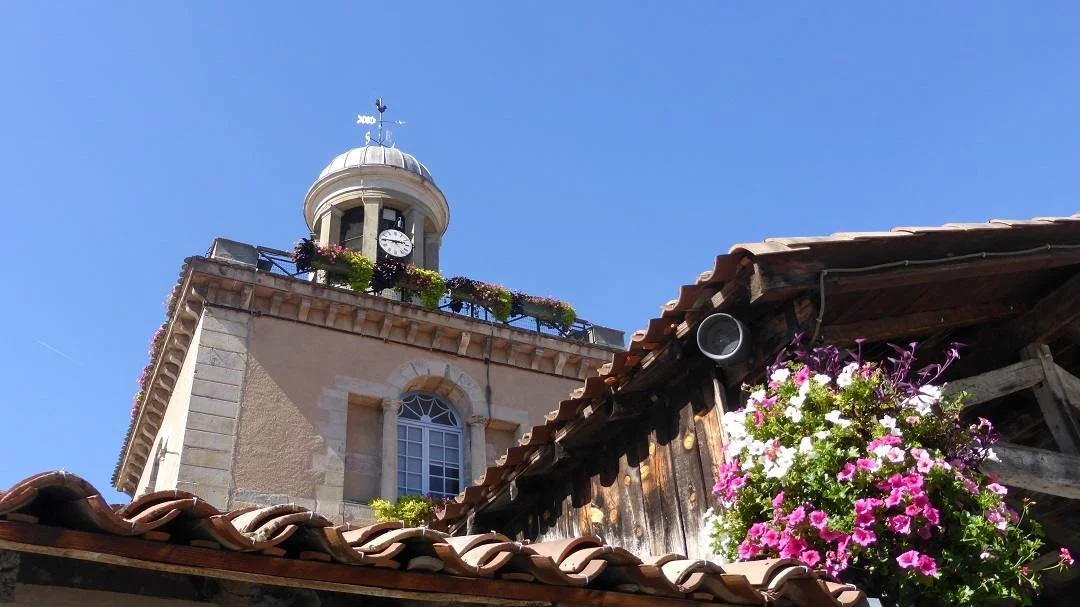 The market hall in Revel.