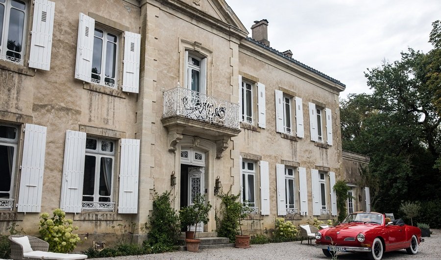 KEYS TO THE CHÂTEAU / Writing is rarely a route to riches, but when Colin Duncan Taylor moved to France, he found it was a key that opened the door to many a château (article first published in French Property News).