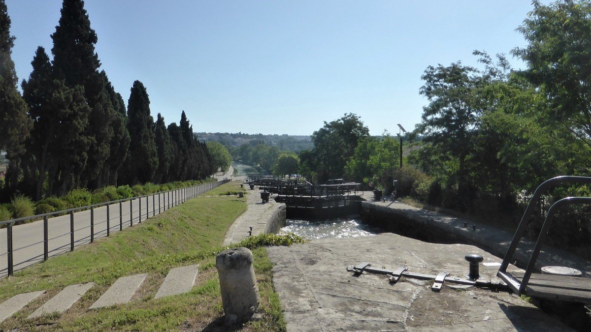 Seven of the the nine Locks of Fonsérannes are used today.