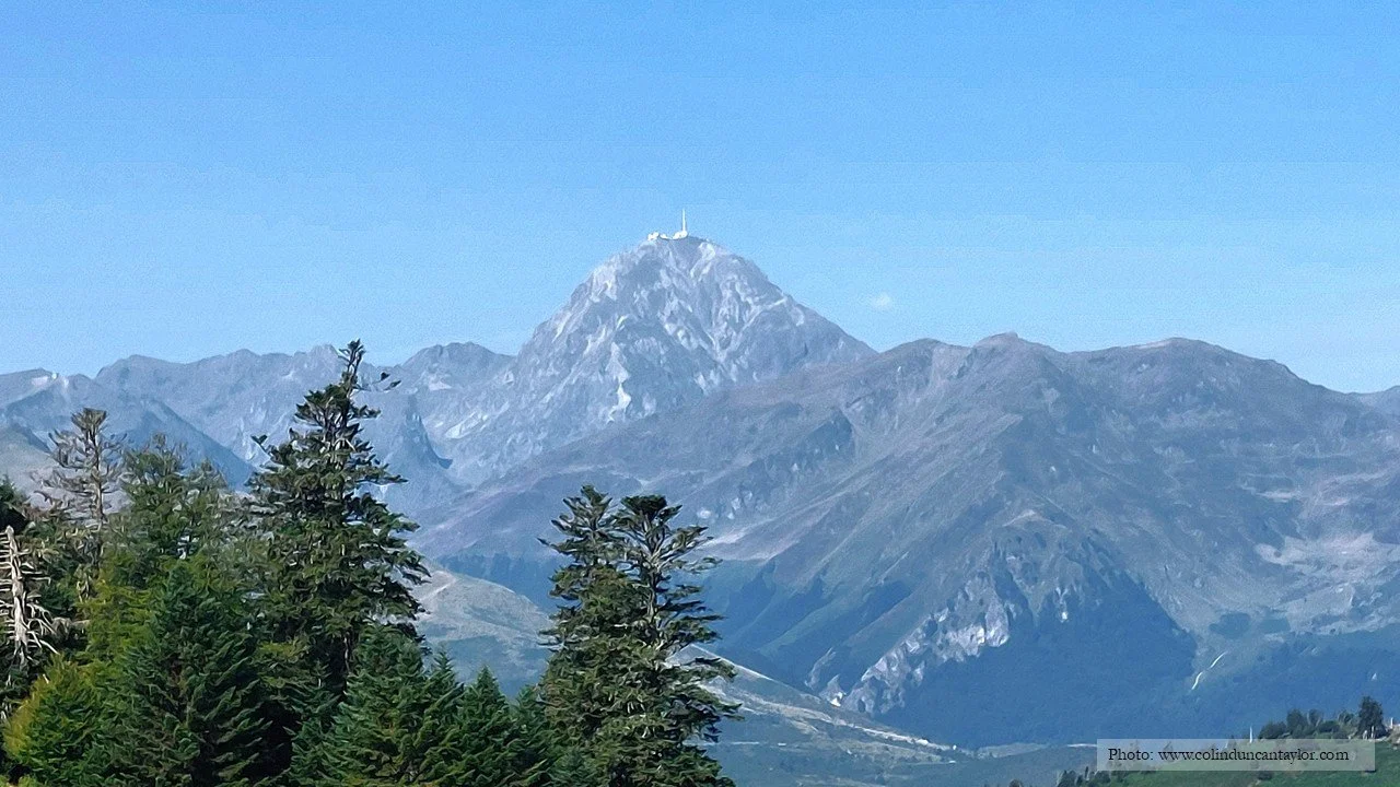 Pic du Midi de Bigorre viewed from the Col d'Aspin.