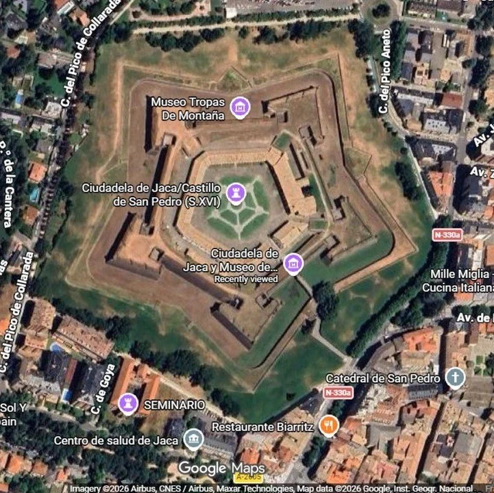Google satellite view of Jaca fort showing its star shape.