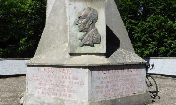 Roger Mompezat memorial plaque, Fontbruno, Montagne Noire.