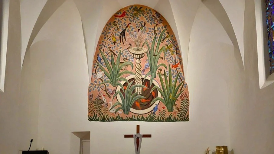 IN THE FOOTSTEPS OF DOM ROBERT / Dom Robert’s tapestries were inspired by nature in general and the Montagne Noire in particular. This country hike visits 11 viewpoints associated with his work.