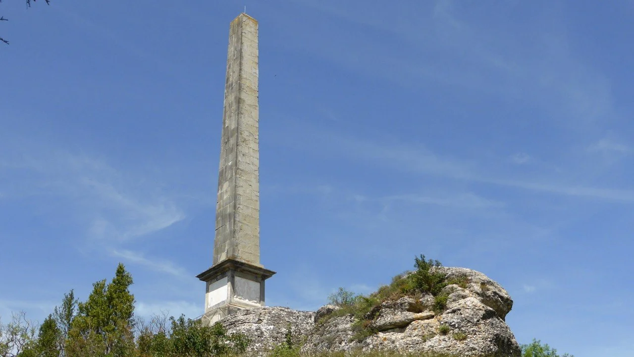 SO MANY REASONS TO VISIT NAUROUZE, NOT FAR FROM TOULOUSE / Naurouze is one of those places that seems to attract legends and history, as well as being notable from a geological and geographic perspective. It is located south-east of Toulouse, conveni