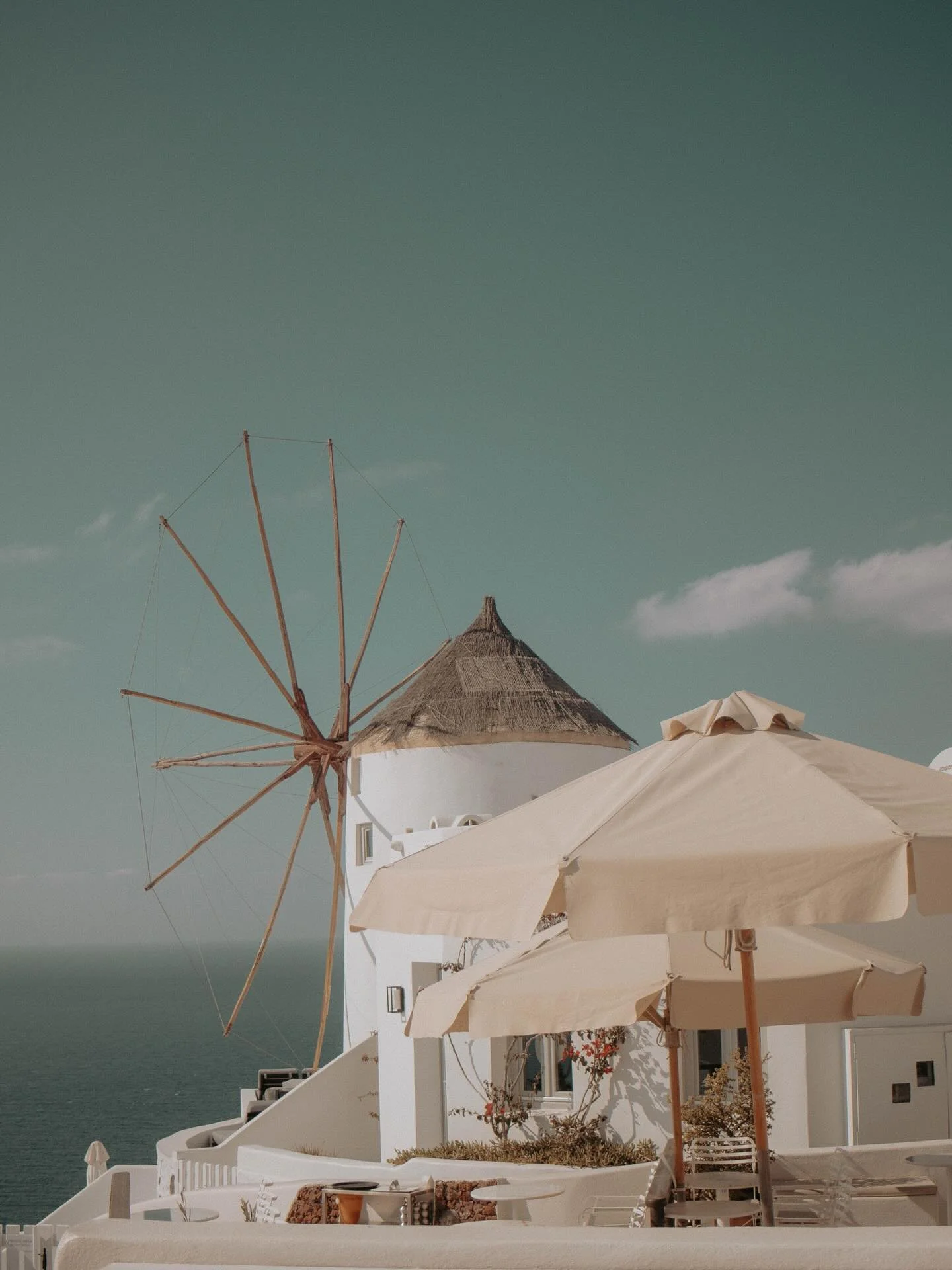 Dreaming of being back in Santorini ✨
.
.
.
#Santorini #SantoriniGreece #SantoriniViews #SantoriniSunset #SantoriniVibes #VisitSantorini #SantoriniIsland #SantoriniLove #SantoriniTravel #SantoriniDreaming #SantoriniLife #SantoriniParadise #GreekIslan