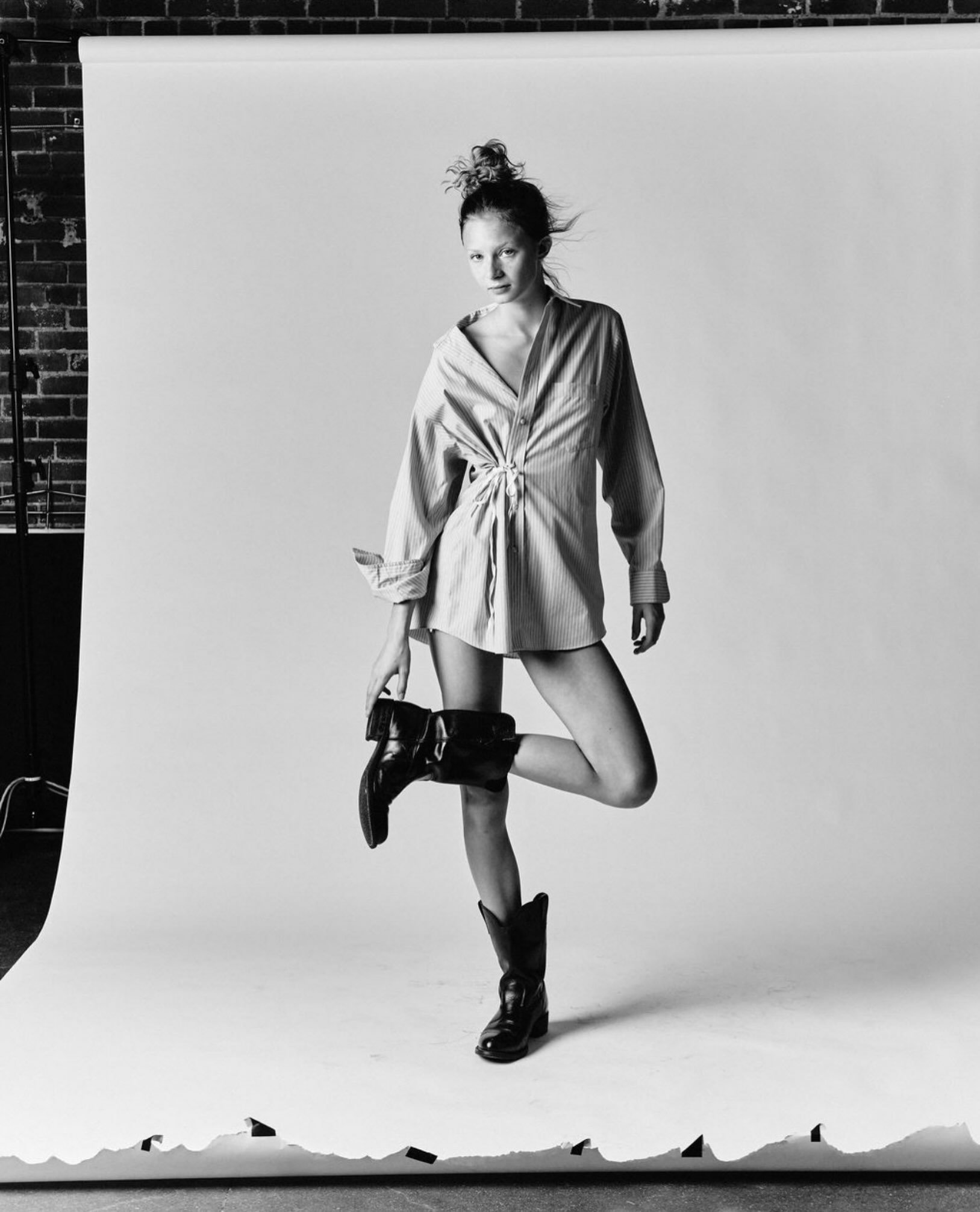 On-set with @josygraye &amp; @gustavojsoto_ x @mothermodeldevelopment &mdash; and a gem @beatricebraig