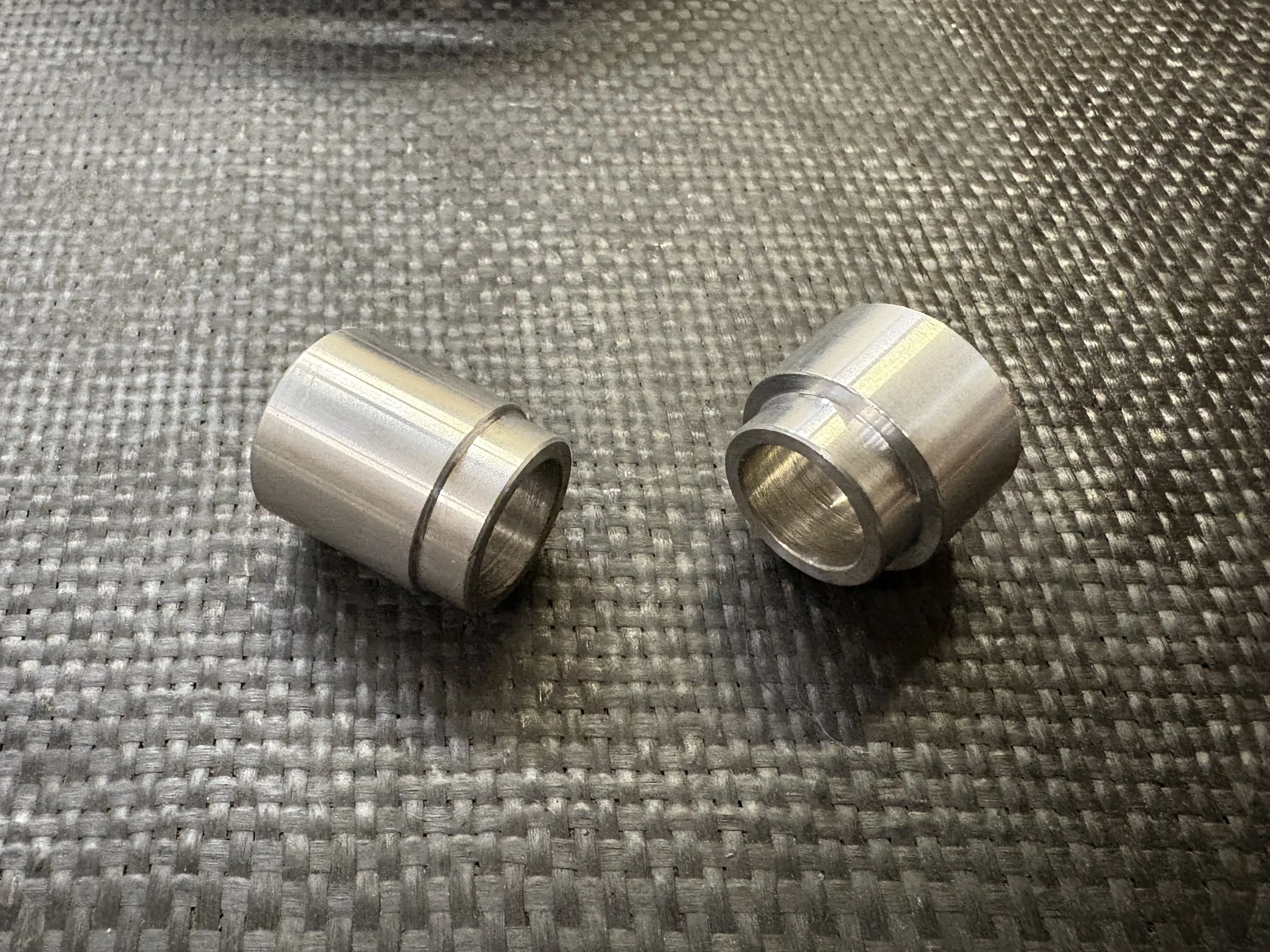 M2R SPROCKET CARRIER CAPTIVE BEARING SPACERS 3.JPG