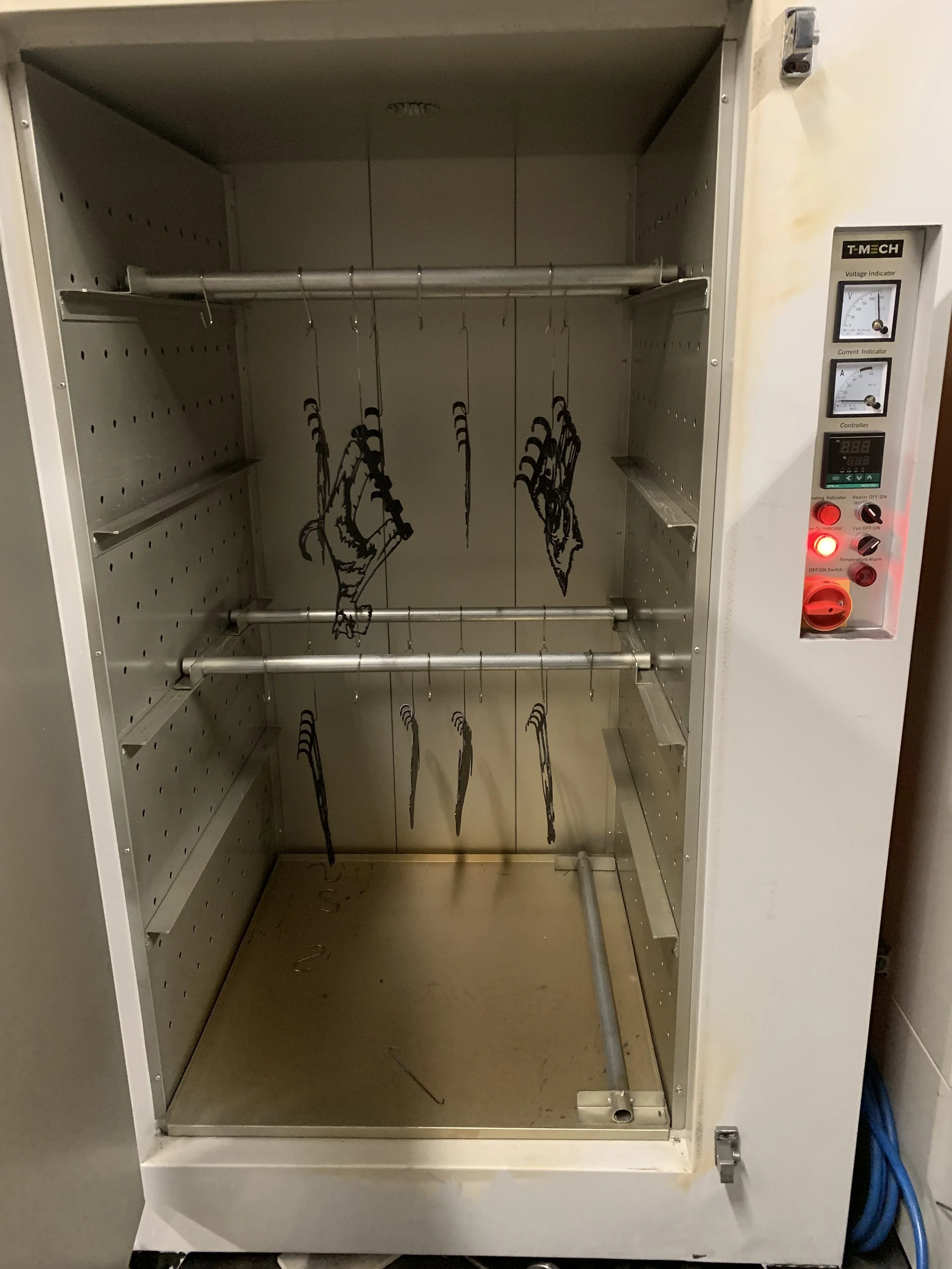 powder coated lead hangers.jpg