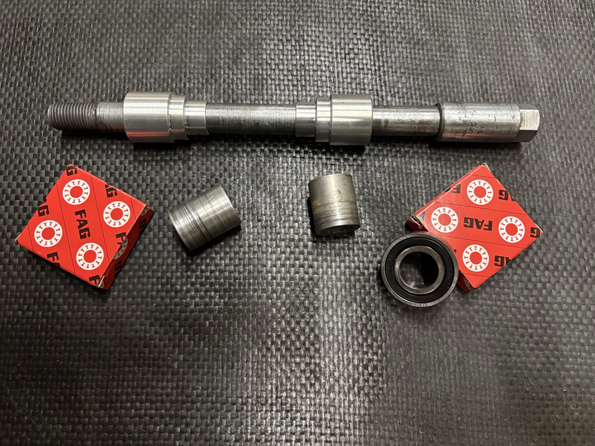 PlazCutz Racing Captive wheel spacers shown on a 15mm axle