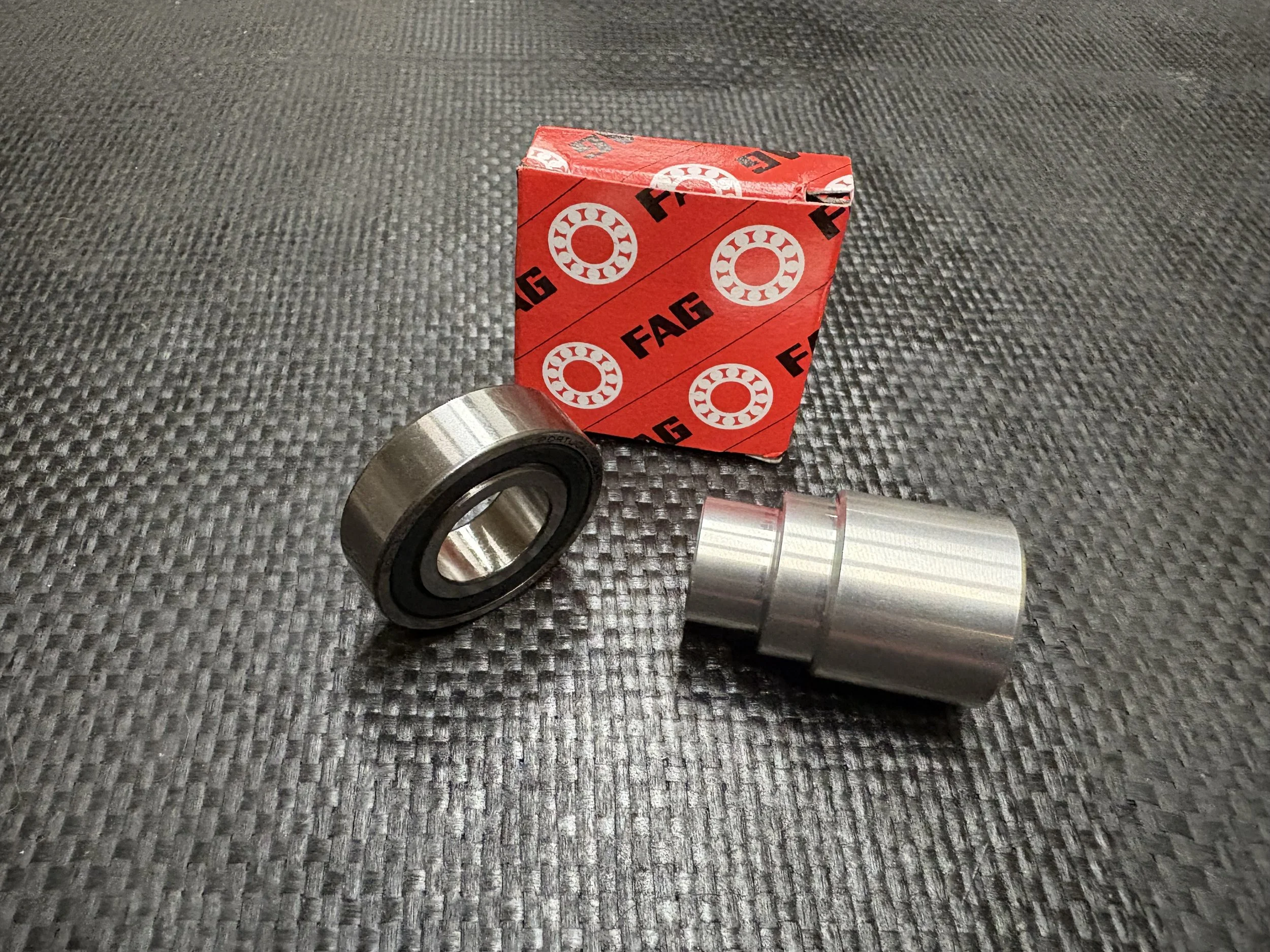 pitbike captive wheel spacer 2.JPG