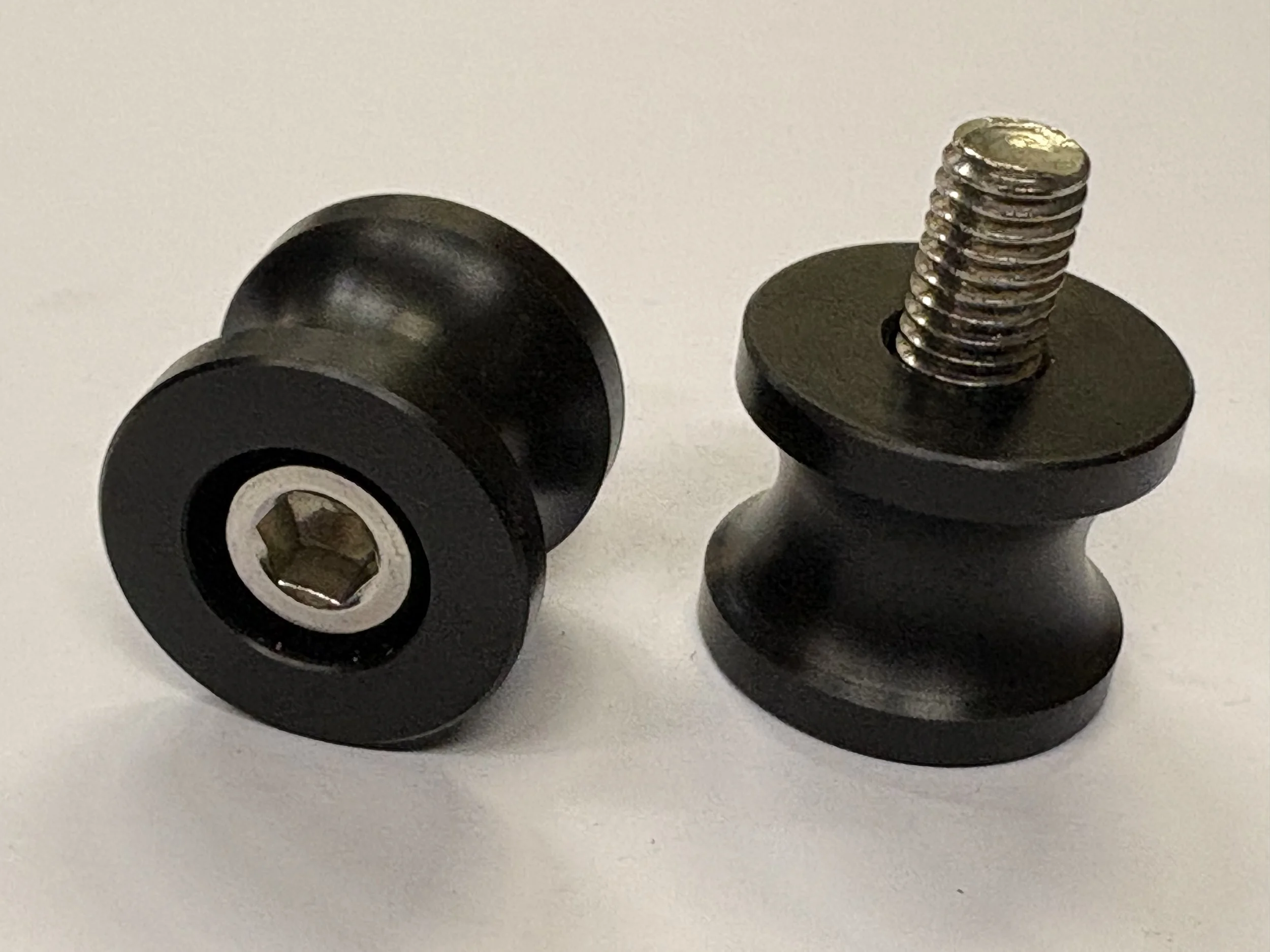 M8 PADDOCK STAND LIFTING CRASH BOBBINS 4.jpg (Copy)