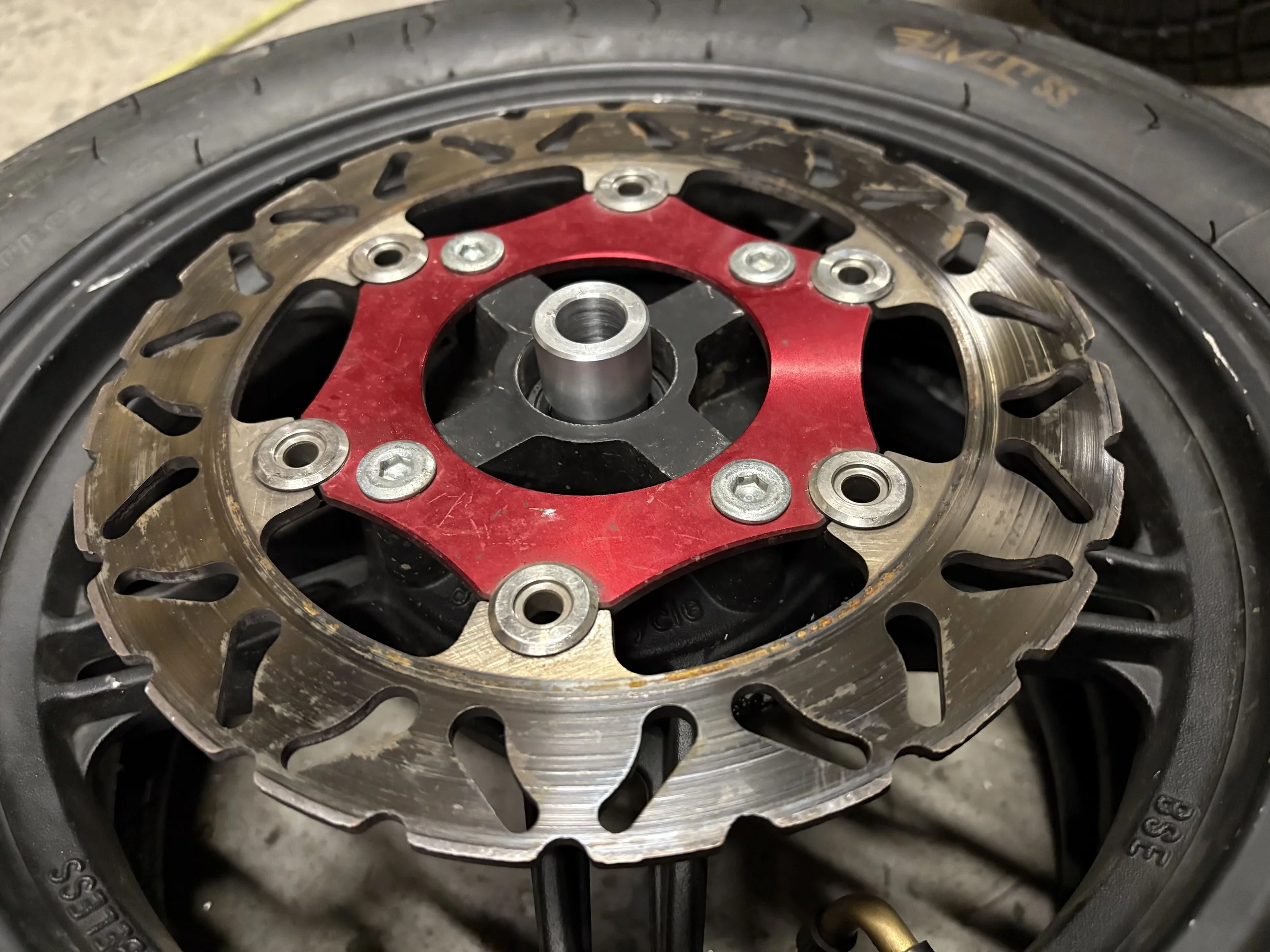 MINIBIKE WHEEL BEARING CAPTIVE SPACER 2.JPG