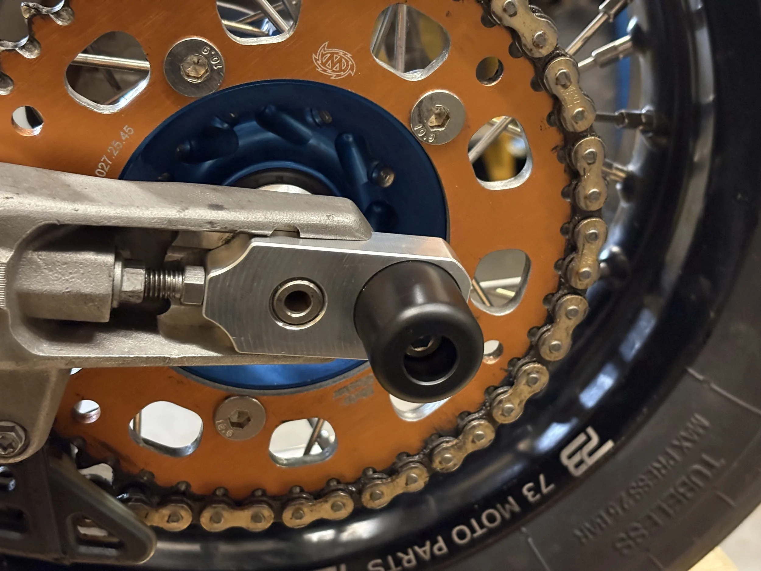KTM TC65 CHAIN BLOCK SLIDERS WITH BOBBINS 3.jpeg