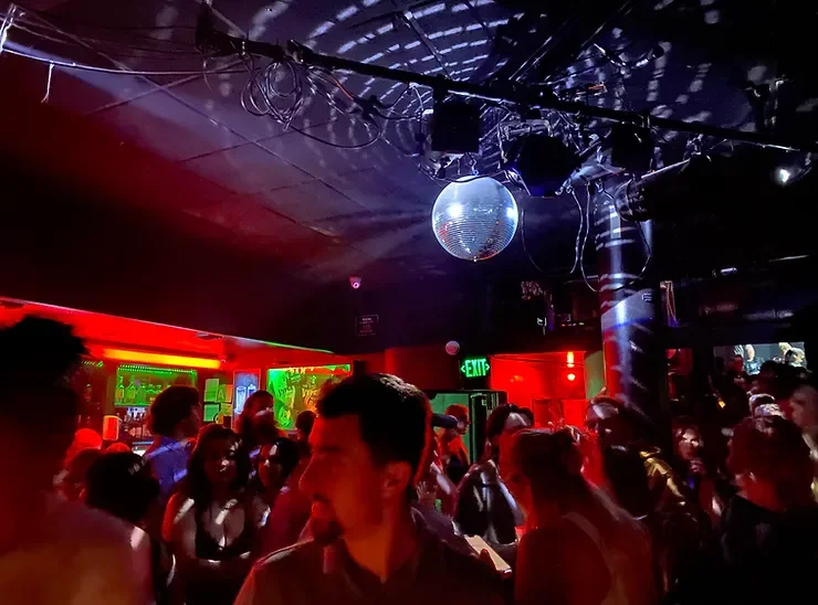 Los Angeles Dive Bars Giving Bougie Clubs a Run for Their Money