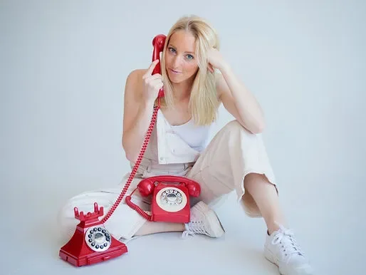 Oops! It's Olivia Raine Atwood's Hilarious High-Energy Look into Love &amp; Matchmaking