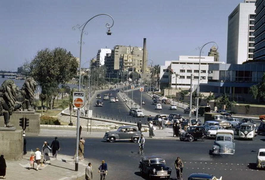 cornice view 1960.jpg