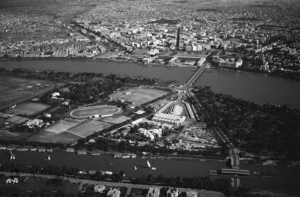 1890 View Towards Nile Baracks