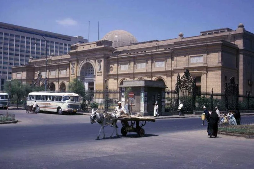 ١٩٦١ المتحف المصري مطلا علي ميدان التحرير