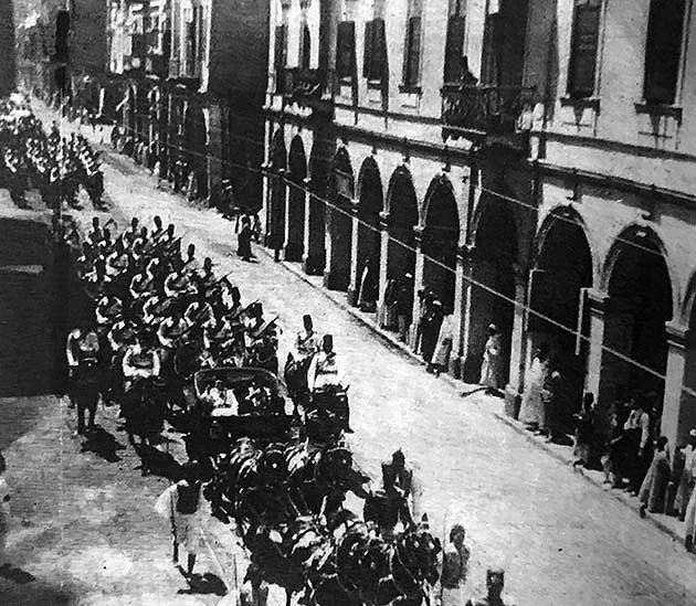 1890. Haj Procession
