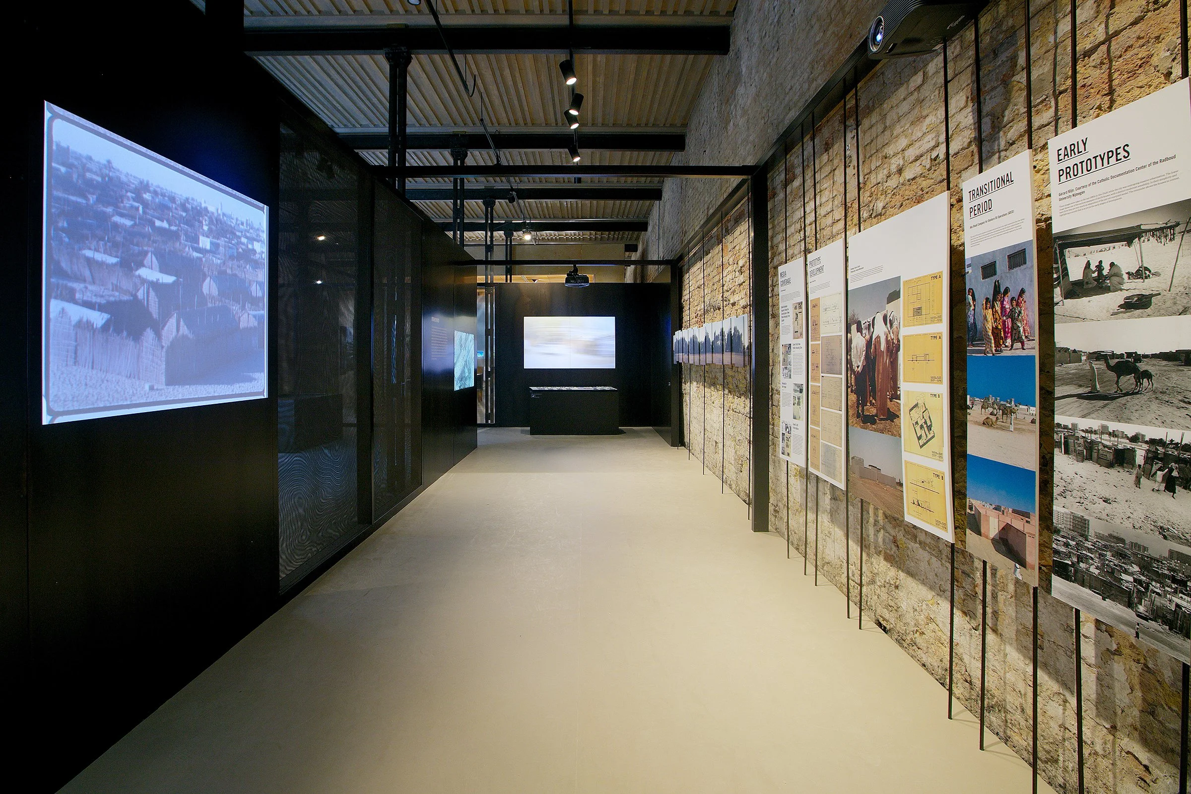 NPUAE_2016_InstallationNEW_004.jpg