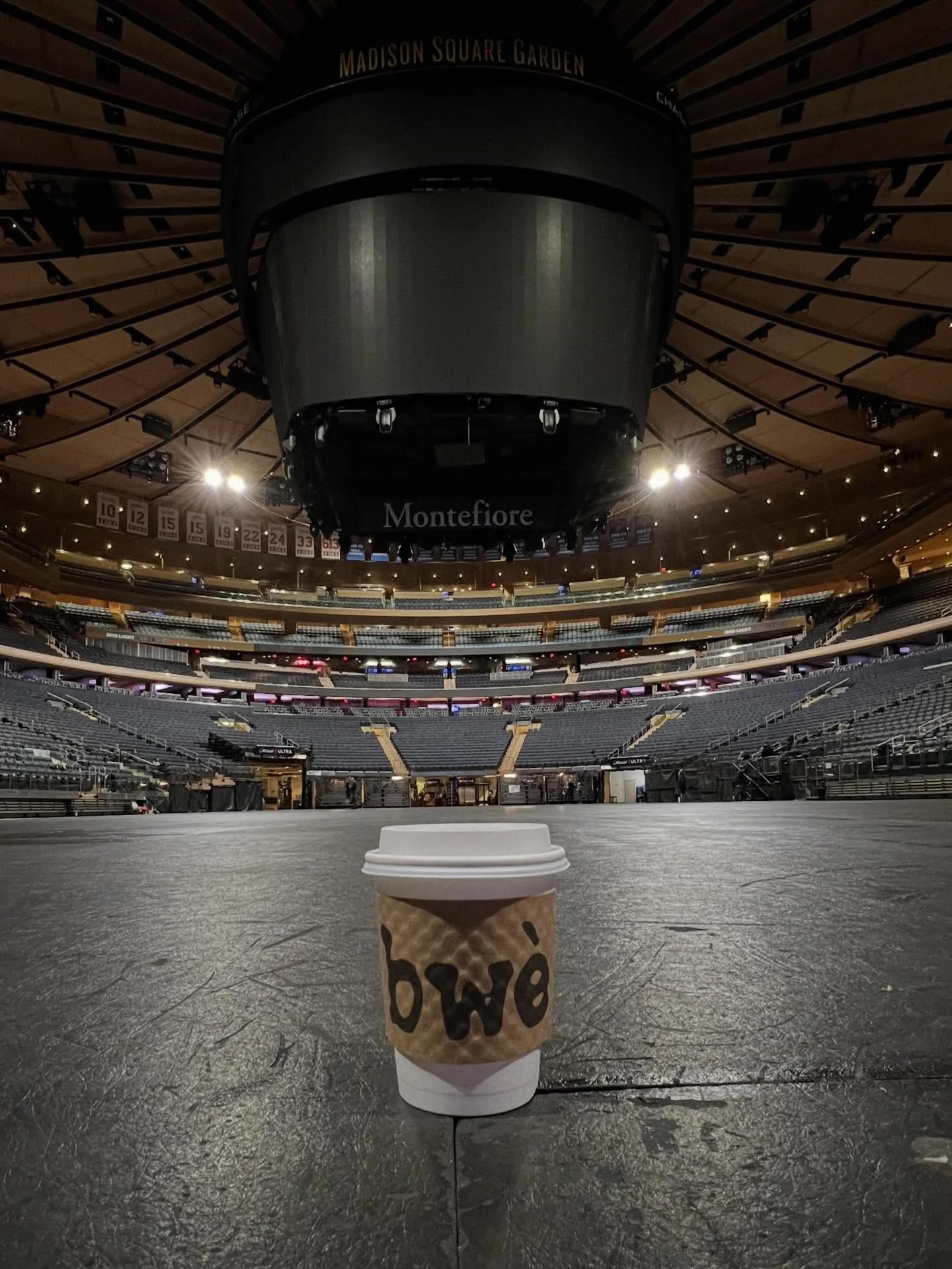 Bw&egrave; back at the Garden!!
2025 marks the 5th year that our team has been brought in to craft delicious Holiday themed drinks for talent, guests and crew at @z100newyork Jingle Ball. This year, we&rsquo;ll be featuring a Gingersnap Latte with @t