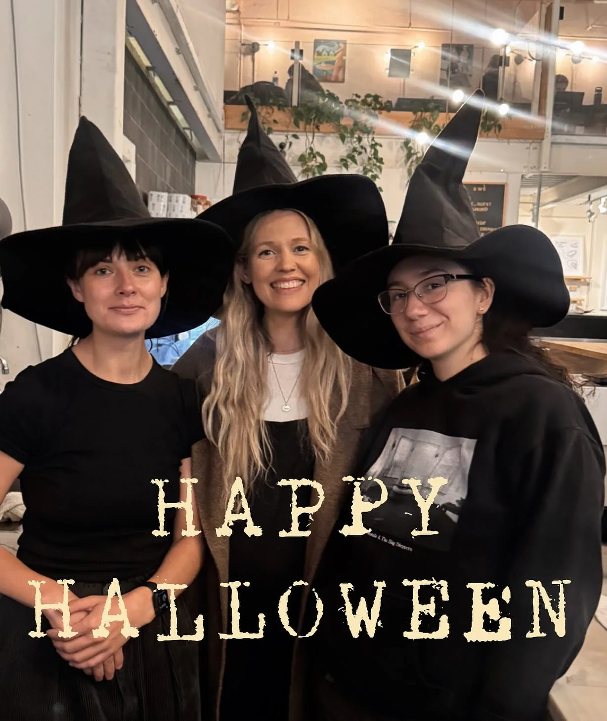Happy (almost) Halloween 👻
Come by the shops Friday to cozy up before taking to the streets to enjoy the decorations or trick or treat with your young ones. Newport and Washington locations will be open normal hours and will have candy for trick or 