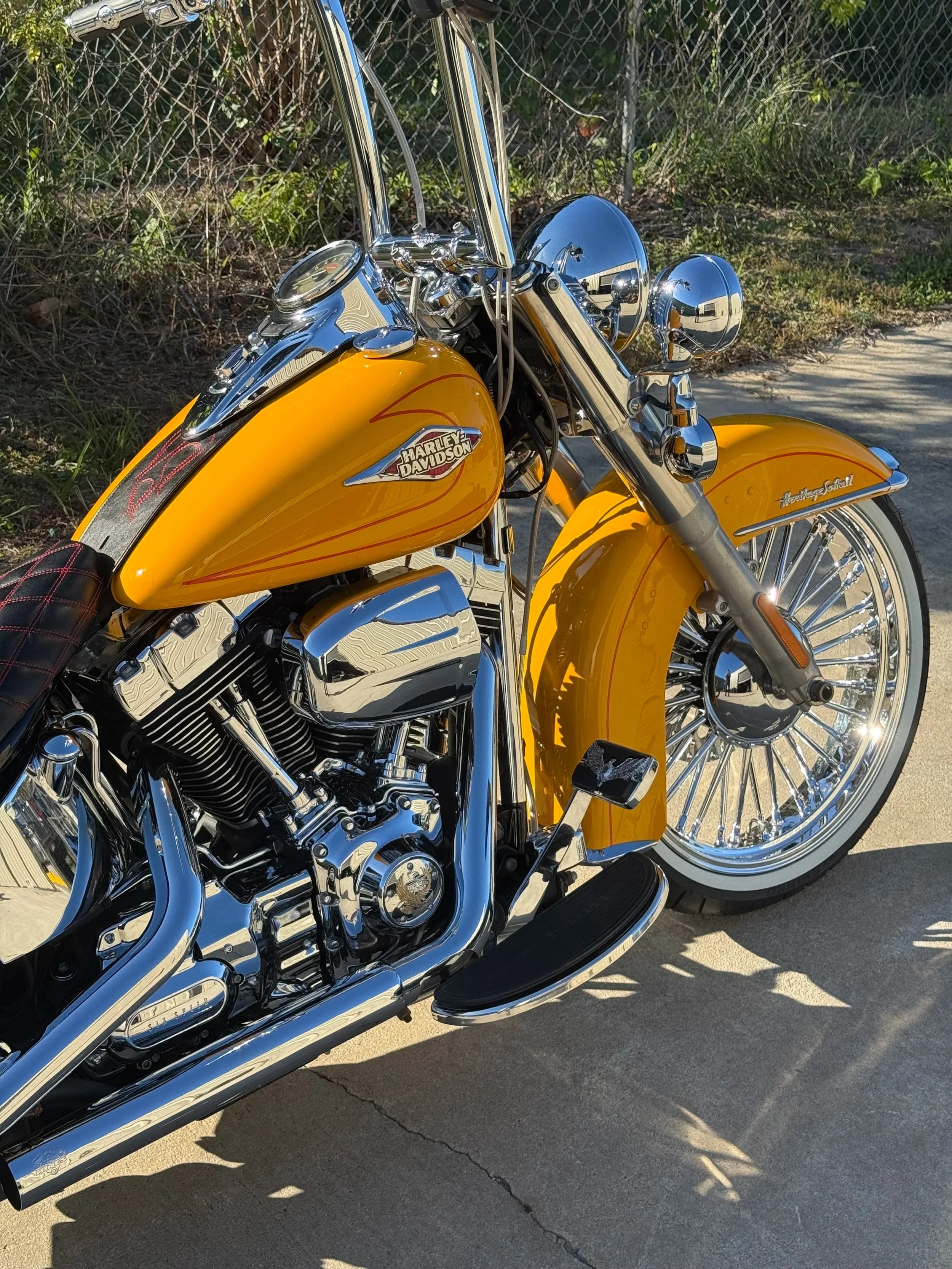 2011 Harley Davidson FLSTC Heritage Softail Classic - Chrome Yellow