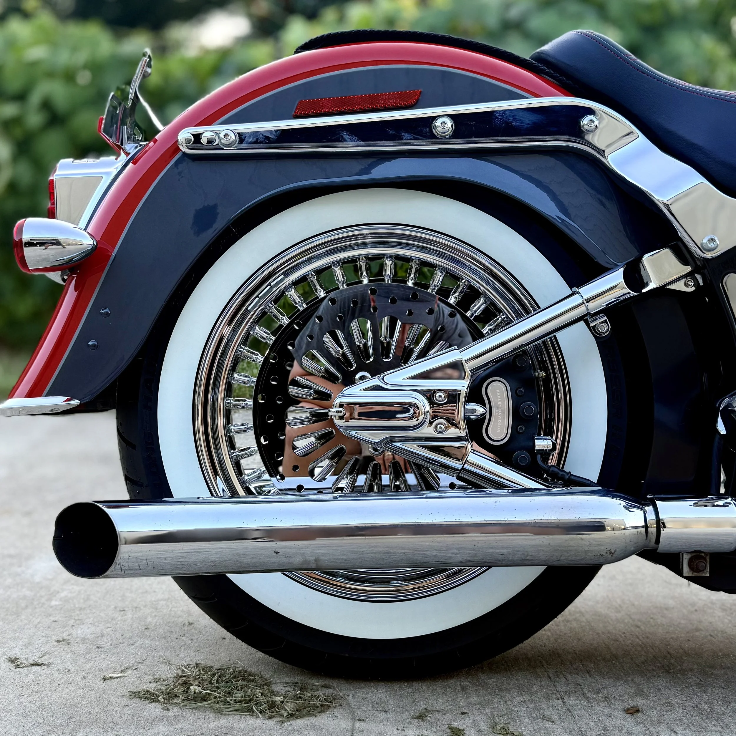 2006 Harley Davidson FLSTNI Heritage Softail Deluxe - Scarlett Red/Charcoal Satin