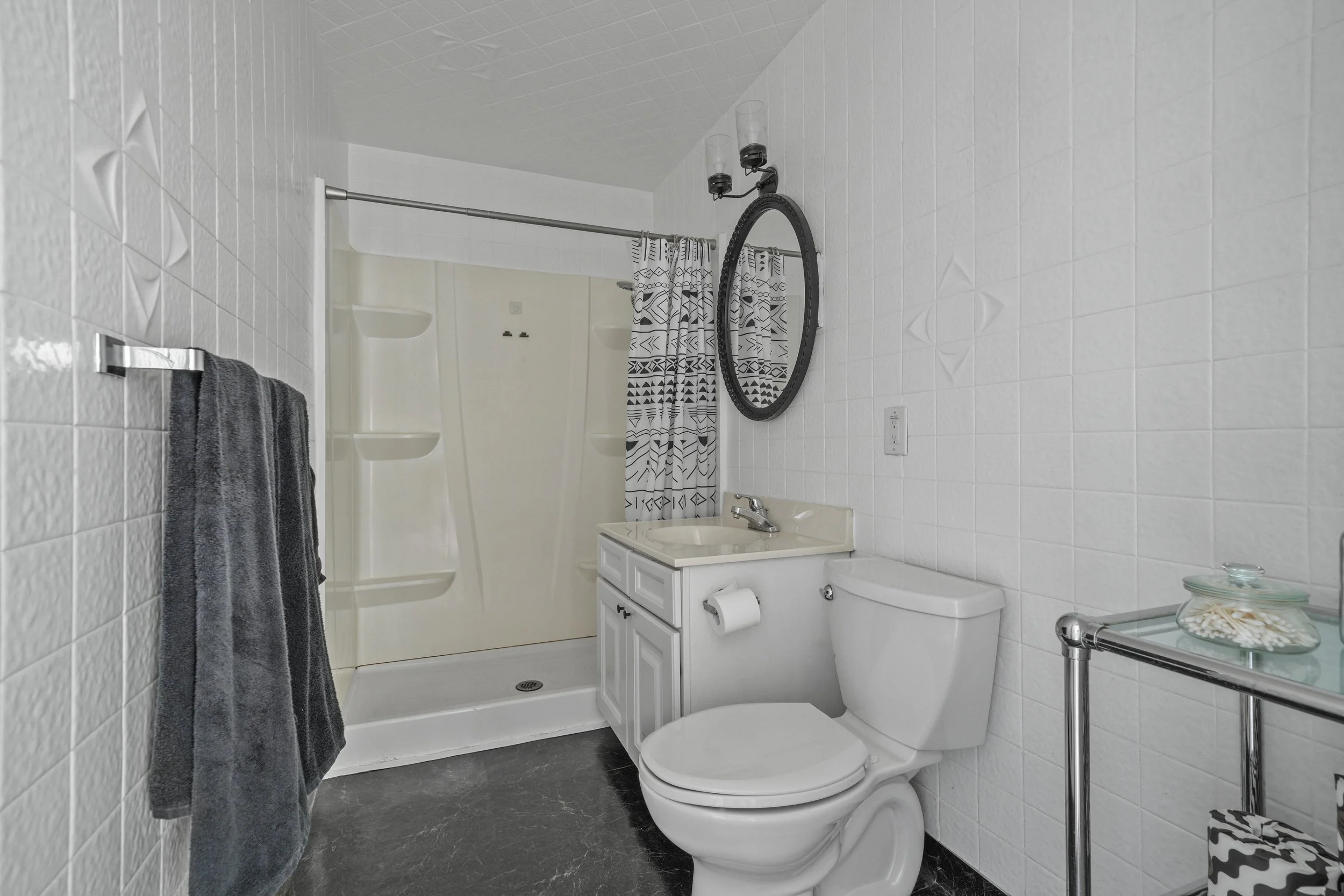 1775 W Tennessee(MLS)(INT)-7.jpg