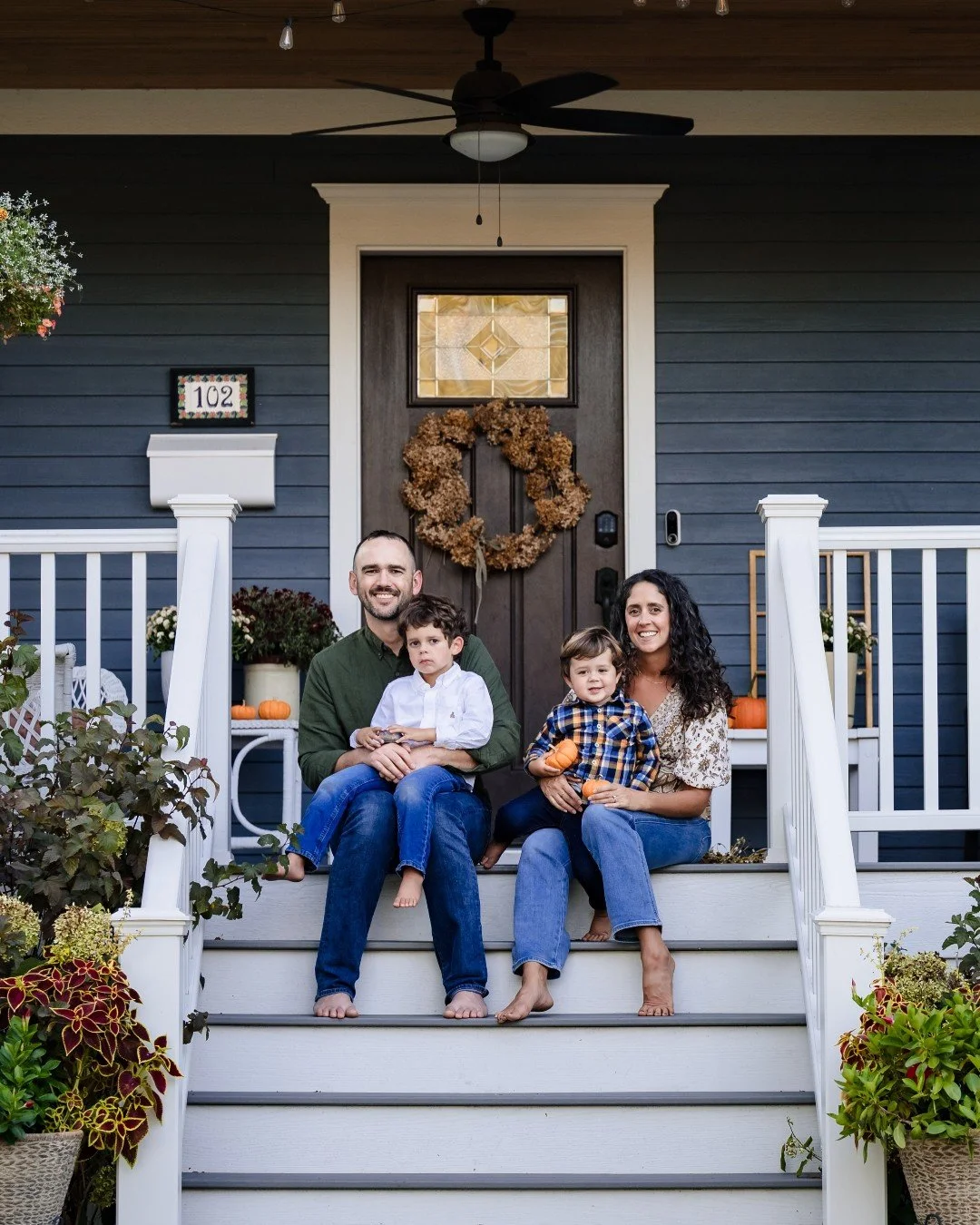 Every family featured in 2025 reminded us what makes this community special. 👨 👩 👧 👦💬

Whether it was pets, passions, or backyard hangouts, your stories created connection and joy. 💫

Tag a neighbor you saw in the magazine last year! 💞

#Neigh