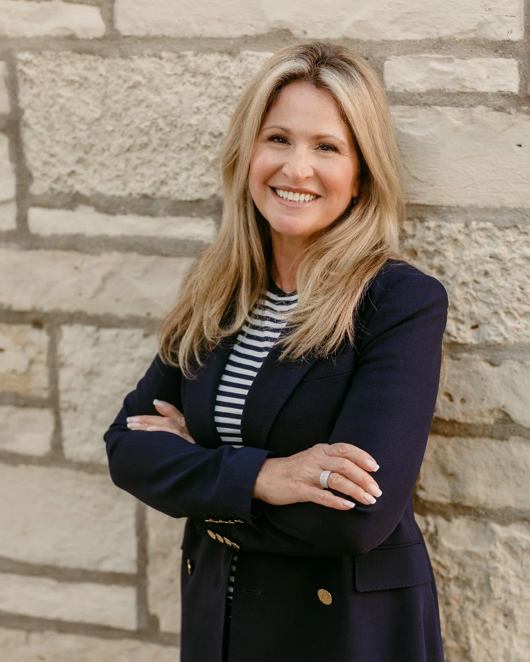 Publisher Dolly McCarthy reminds us what makes Stroll Scarsdale special...the people. 💫

March brings St. Patrick's Day joy, a brand-new website launch, and the inspiring Mroz family on our cover 💚

Want to nominate a neighbor or get featured?

📧 