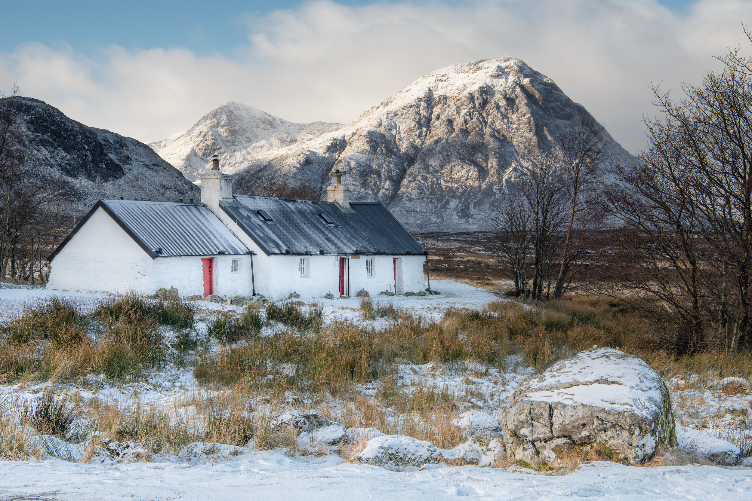 Glencoe - Blackrock Cottage and Buachaille Etive Mór with fresh snow